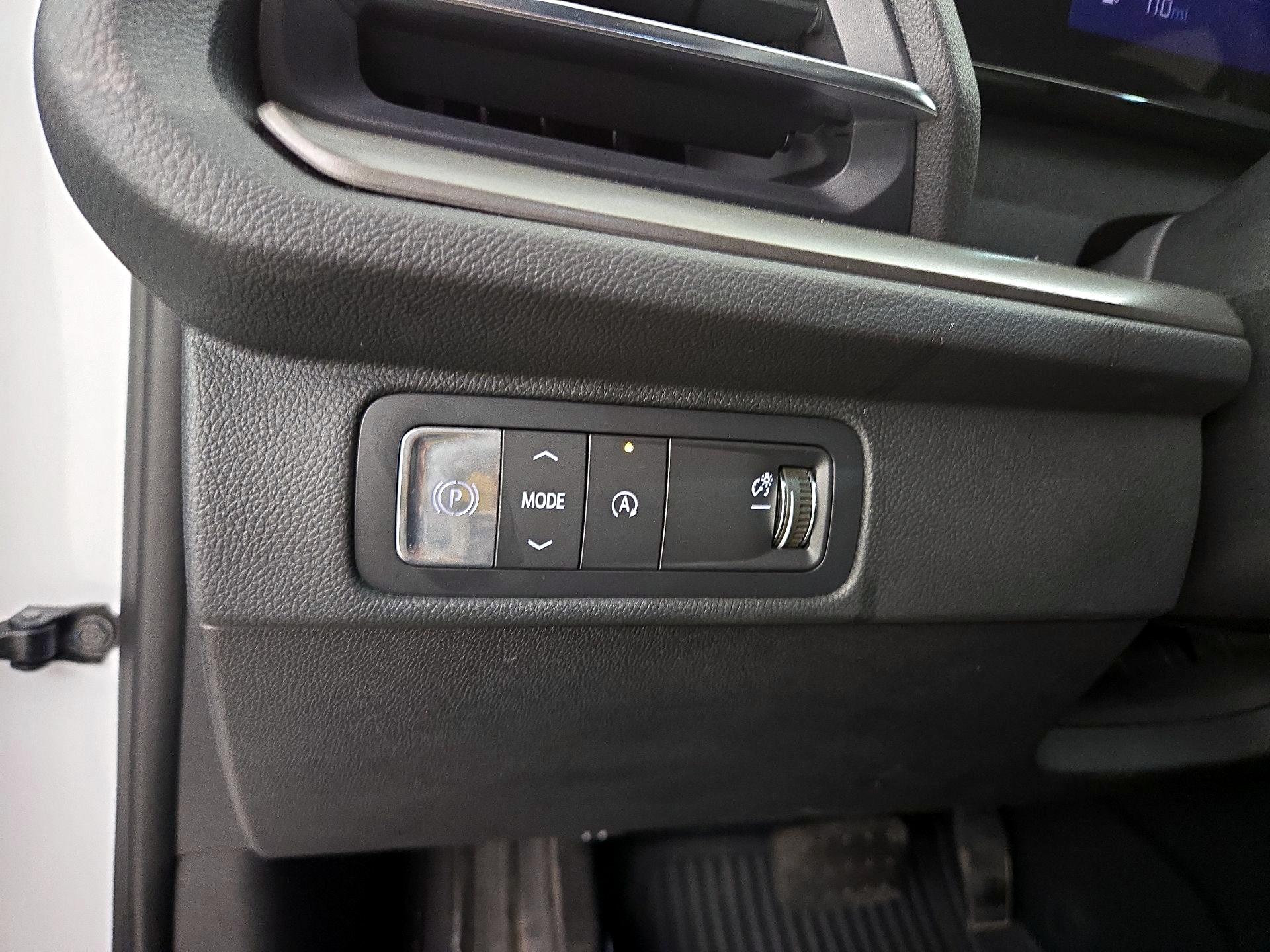 Thumbnail: 2025 Chevrolet Traverse - 13