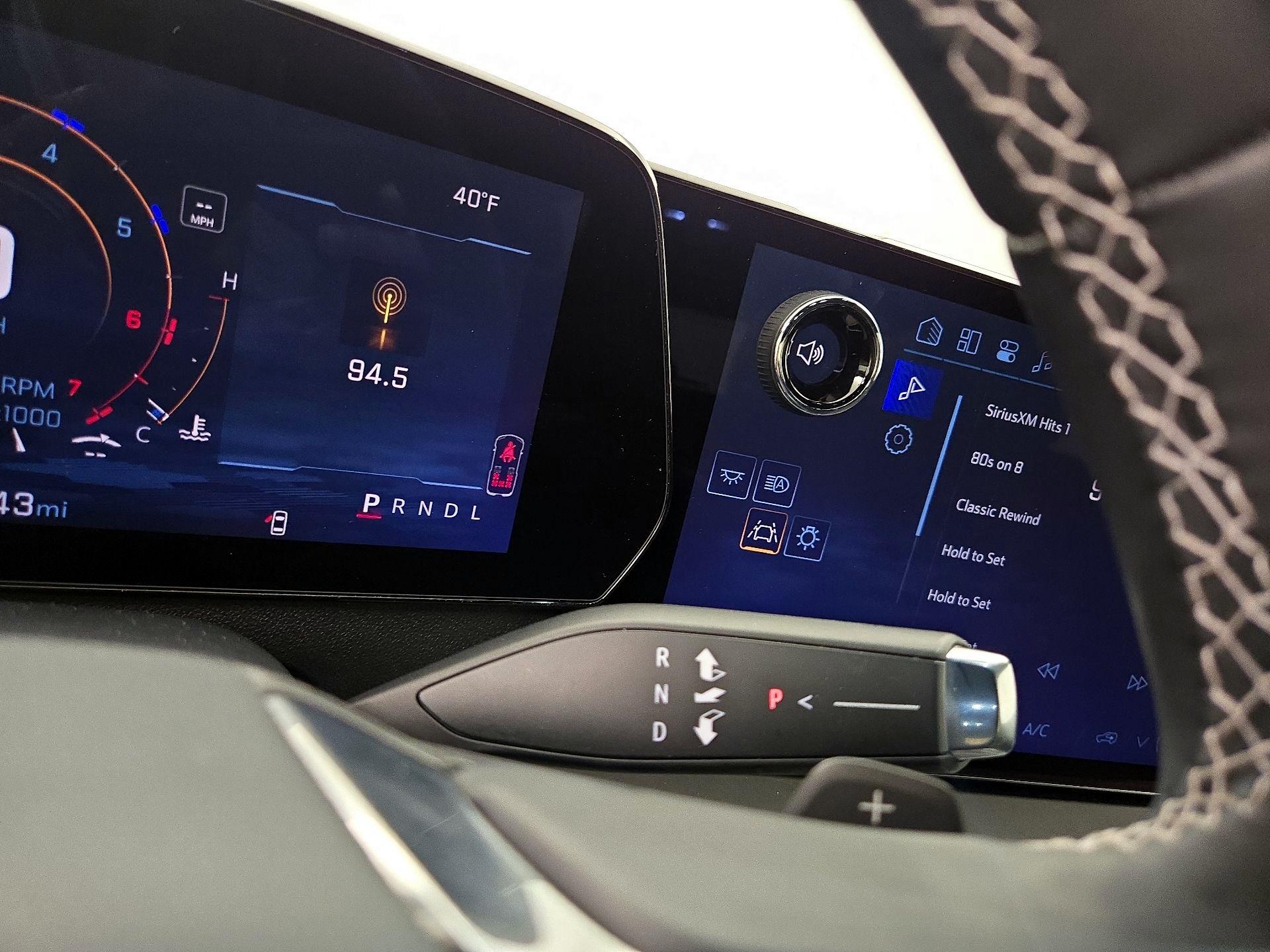 Thumbnail: 2025 Chevrolet Traverse - 17