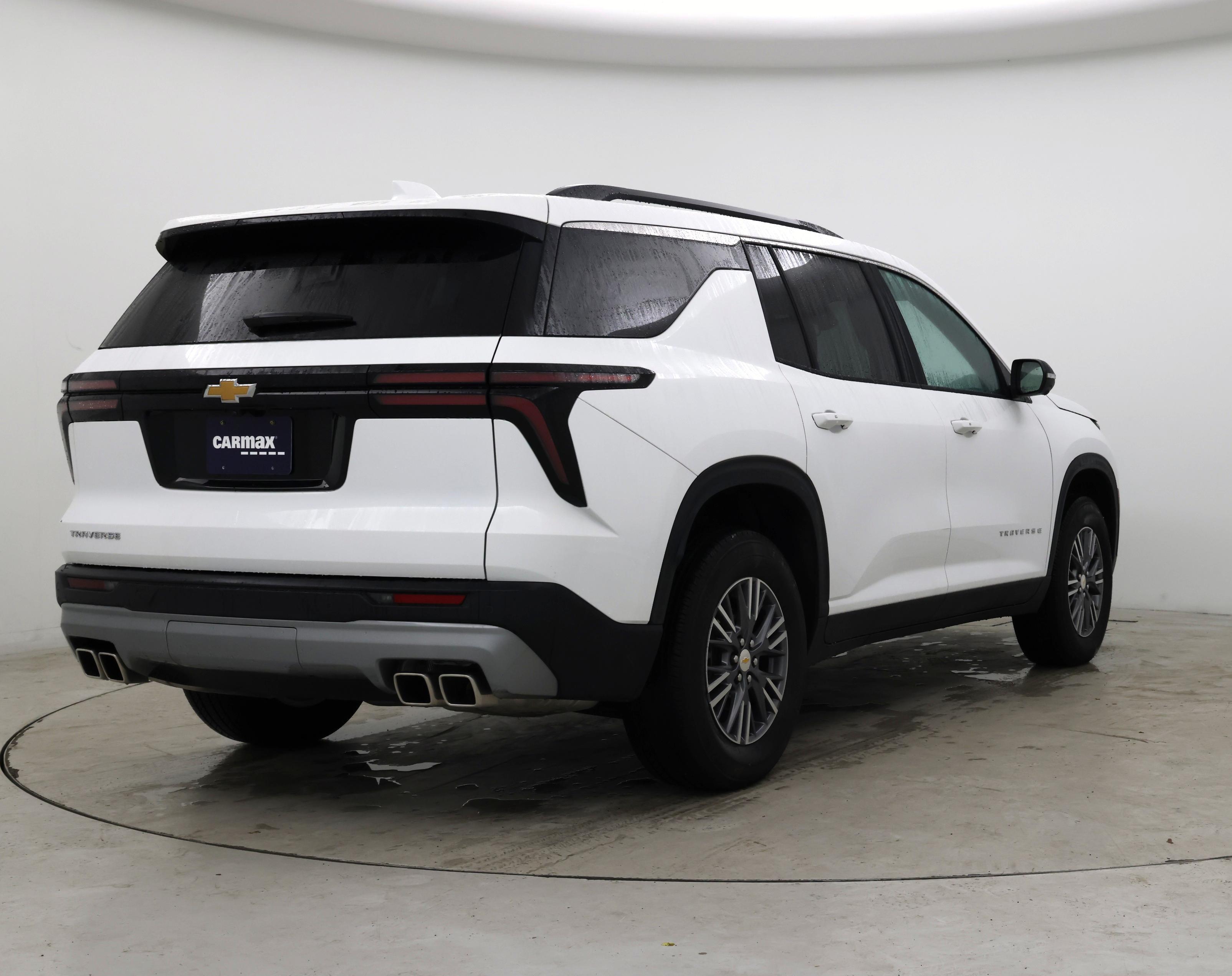 Thumbnail: 2025 Chevrolet Traverse - 8