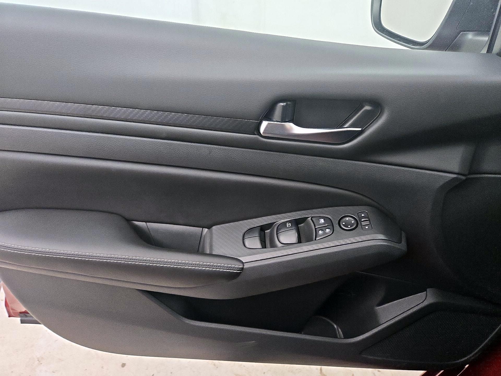 Thumbnail: 2024 Nissan Altima - 12