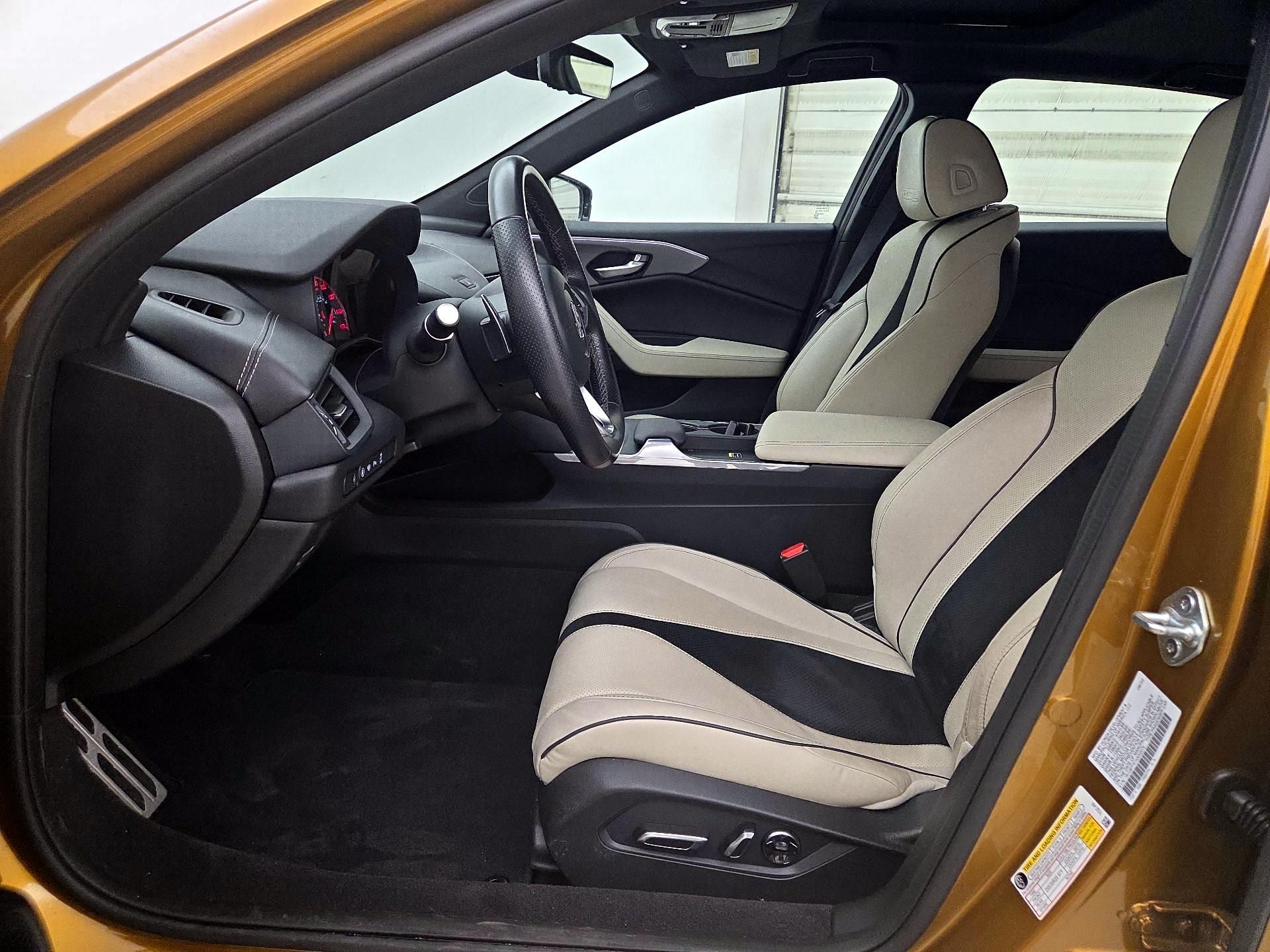 Thumbnail: 2022 Acura TLX - 11