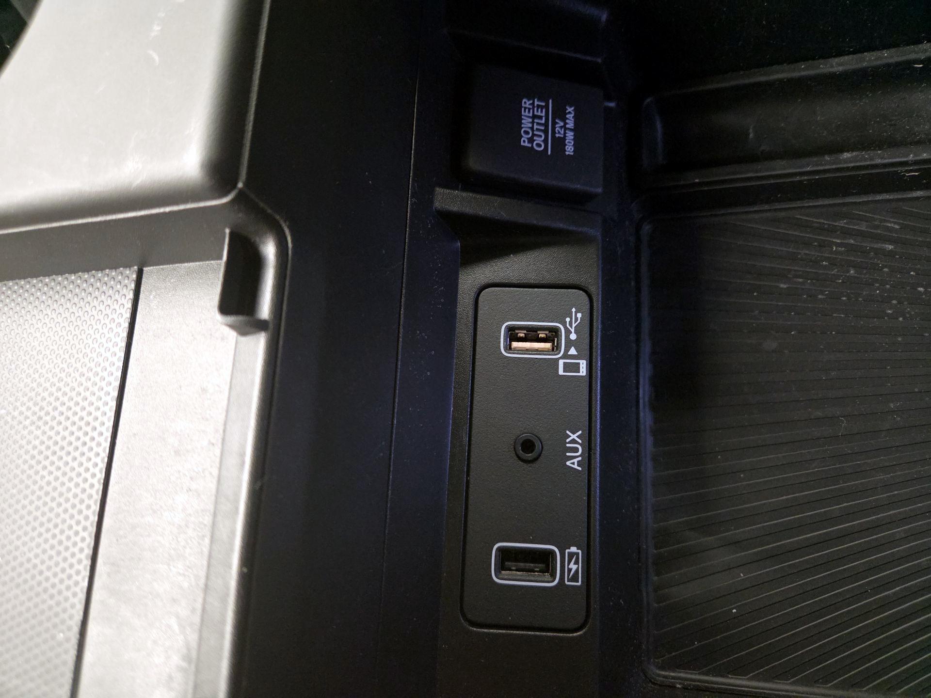 Thumbnail: 2022 Acura TLX - 19