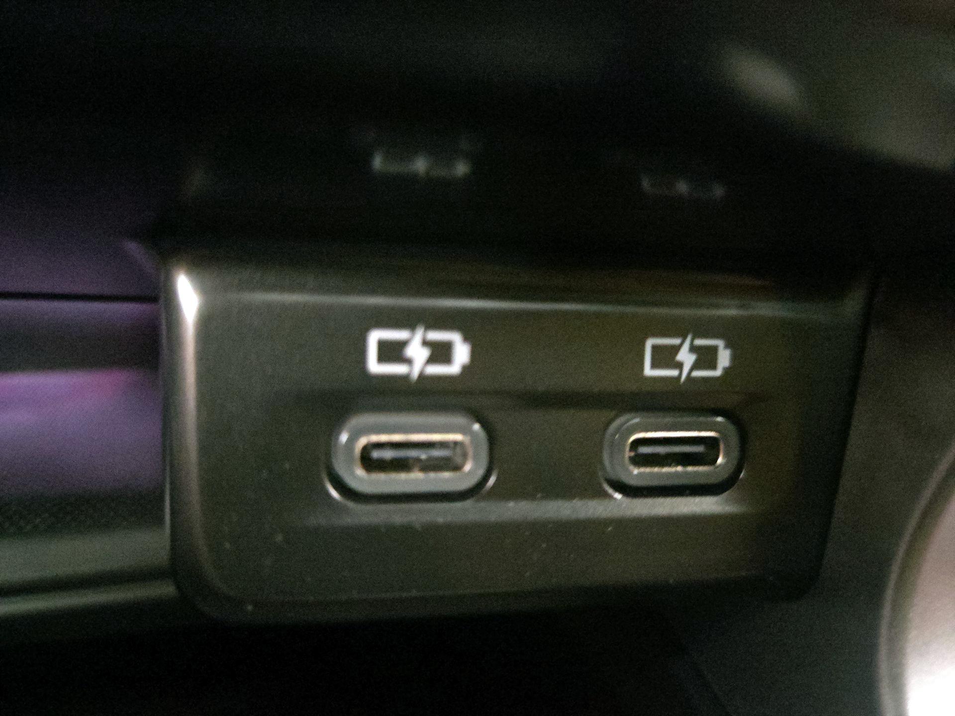 Thumbnail: 2025 Lexus RX - 18