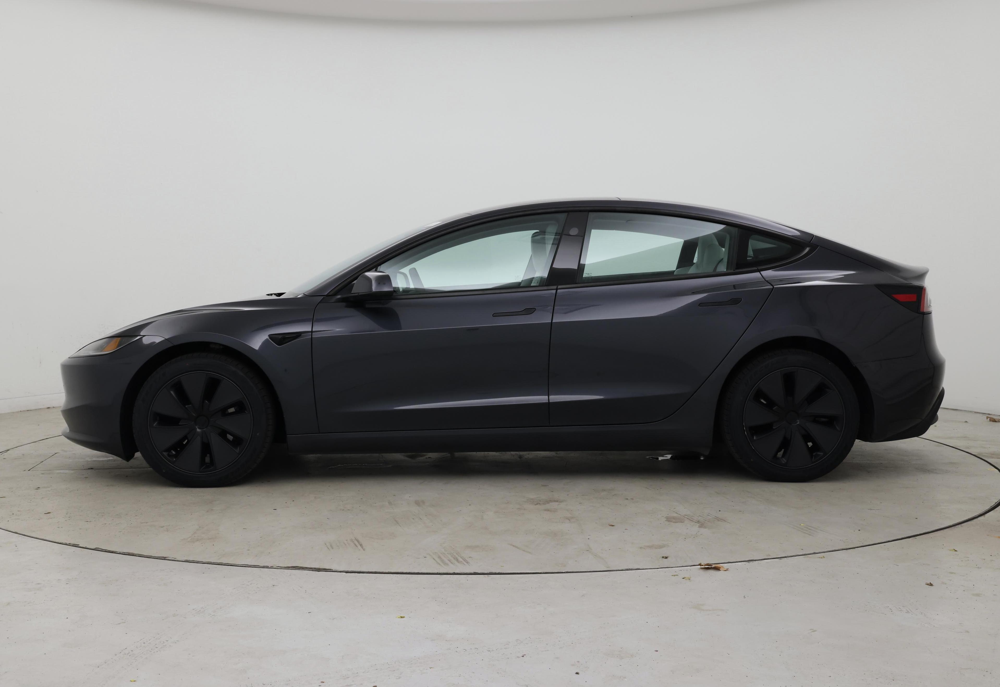Thumbnail: 2025 Tesla Model 3 - 3