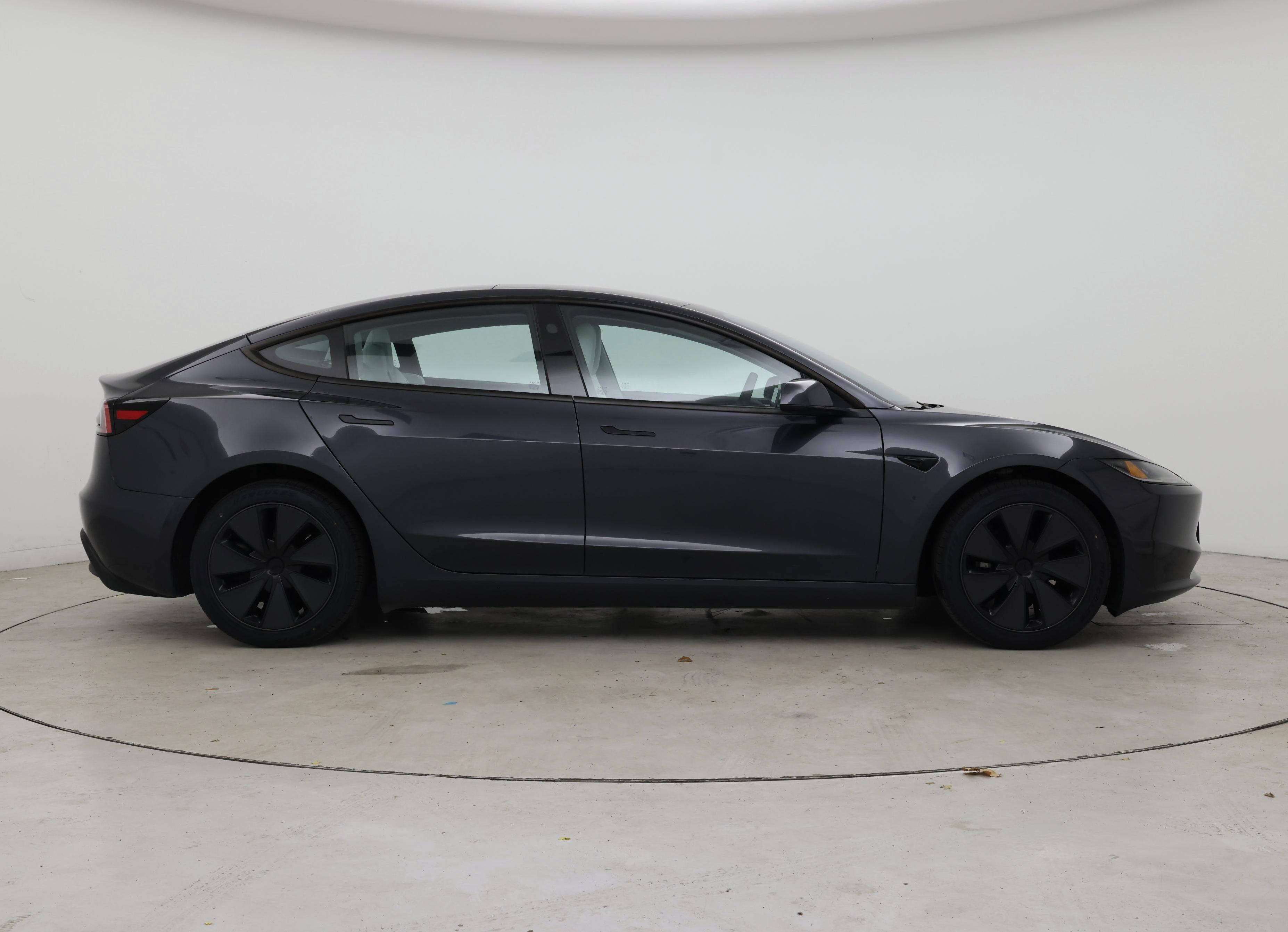 Thumbnail: 2025 Tesla Model 3 - 7