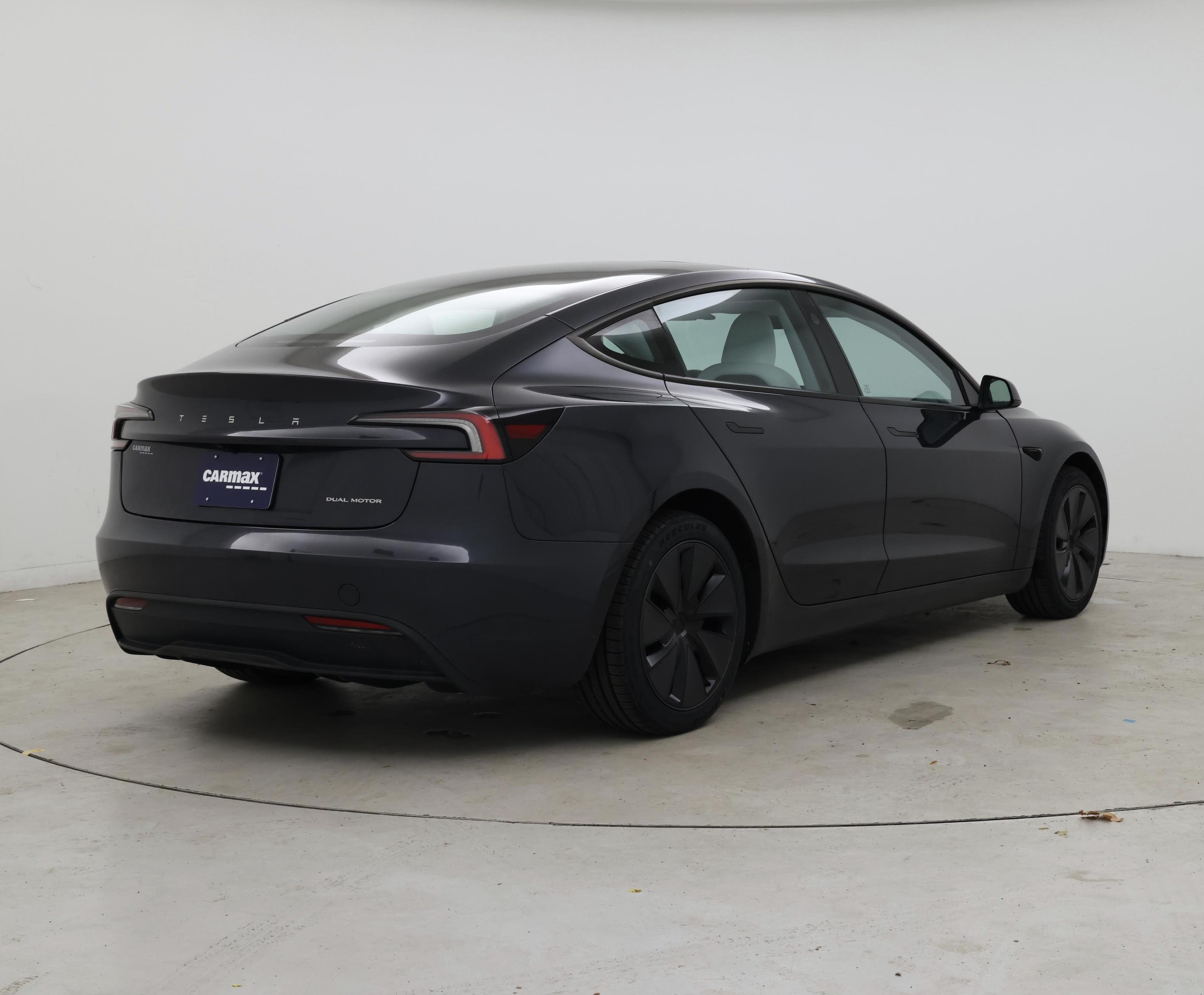 Thumbnail: 2025 Tesla Model 3 - 8