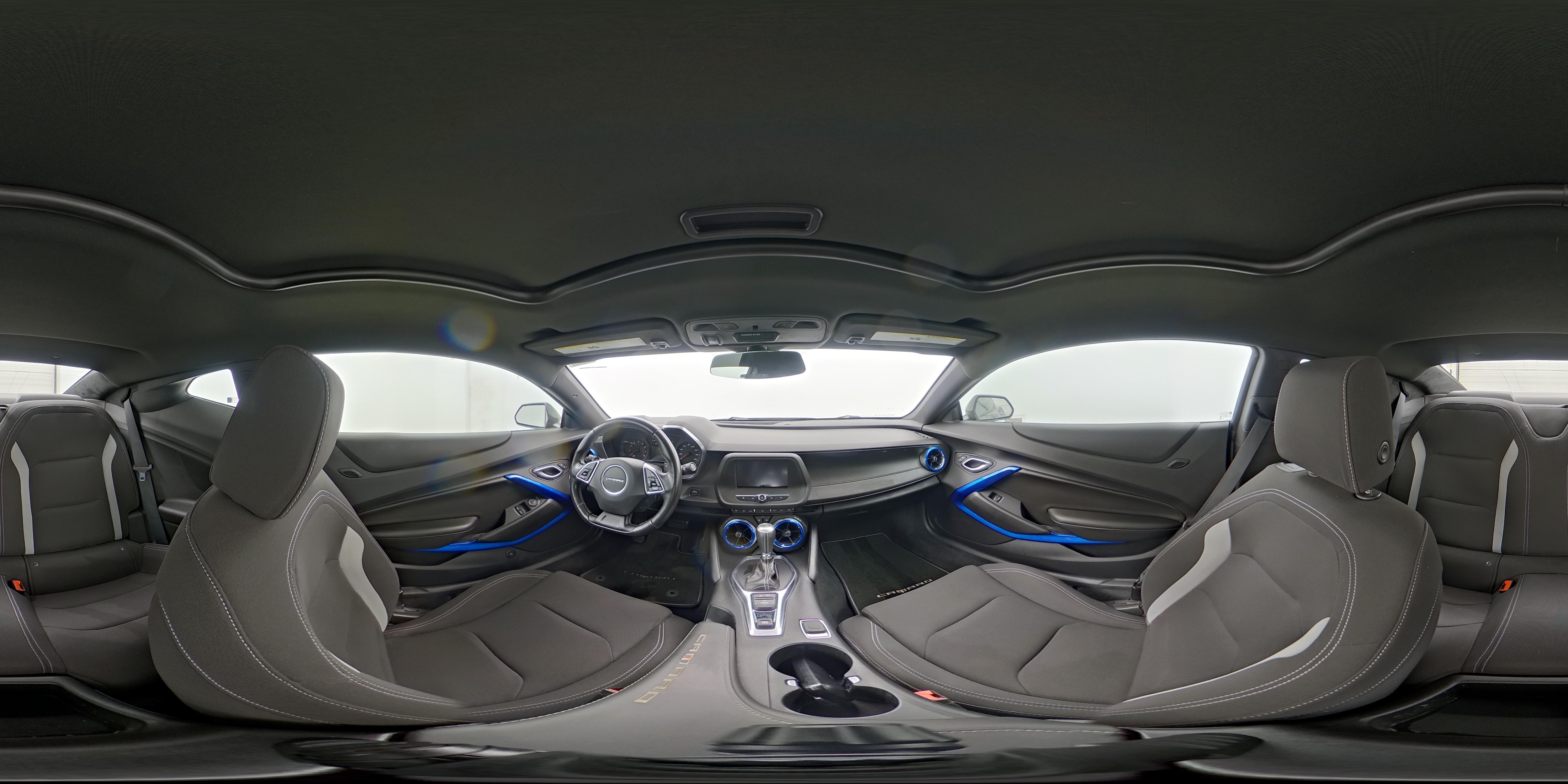 2018 Chevrolet Camaro 1LT - Photo 24