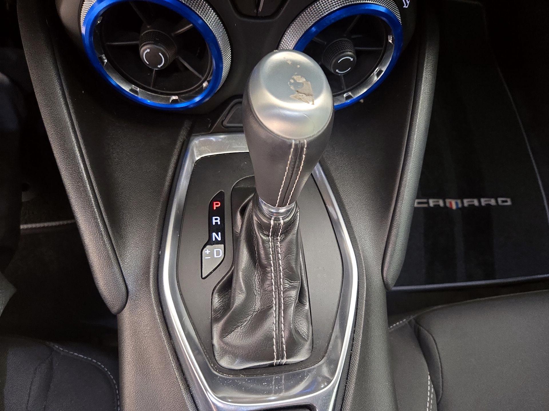 Thumbnail: 2018 Chevrolet Camaro - 16