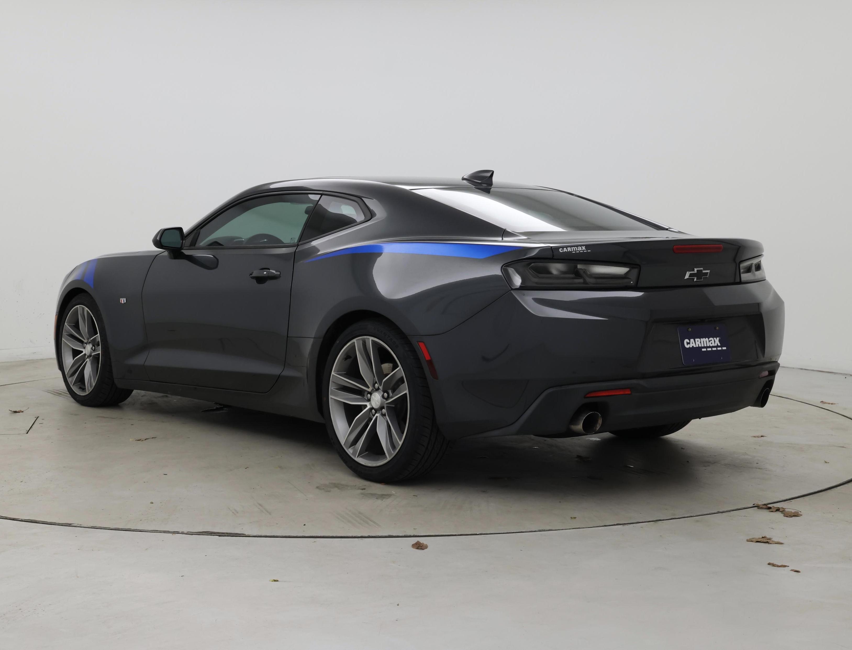 Thumbnail: 2018 Chevrolet Camaro - 2