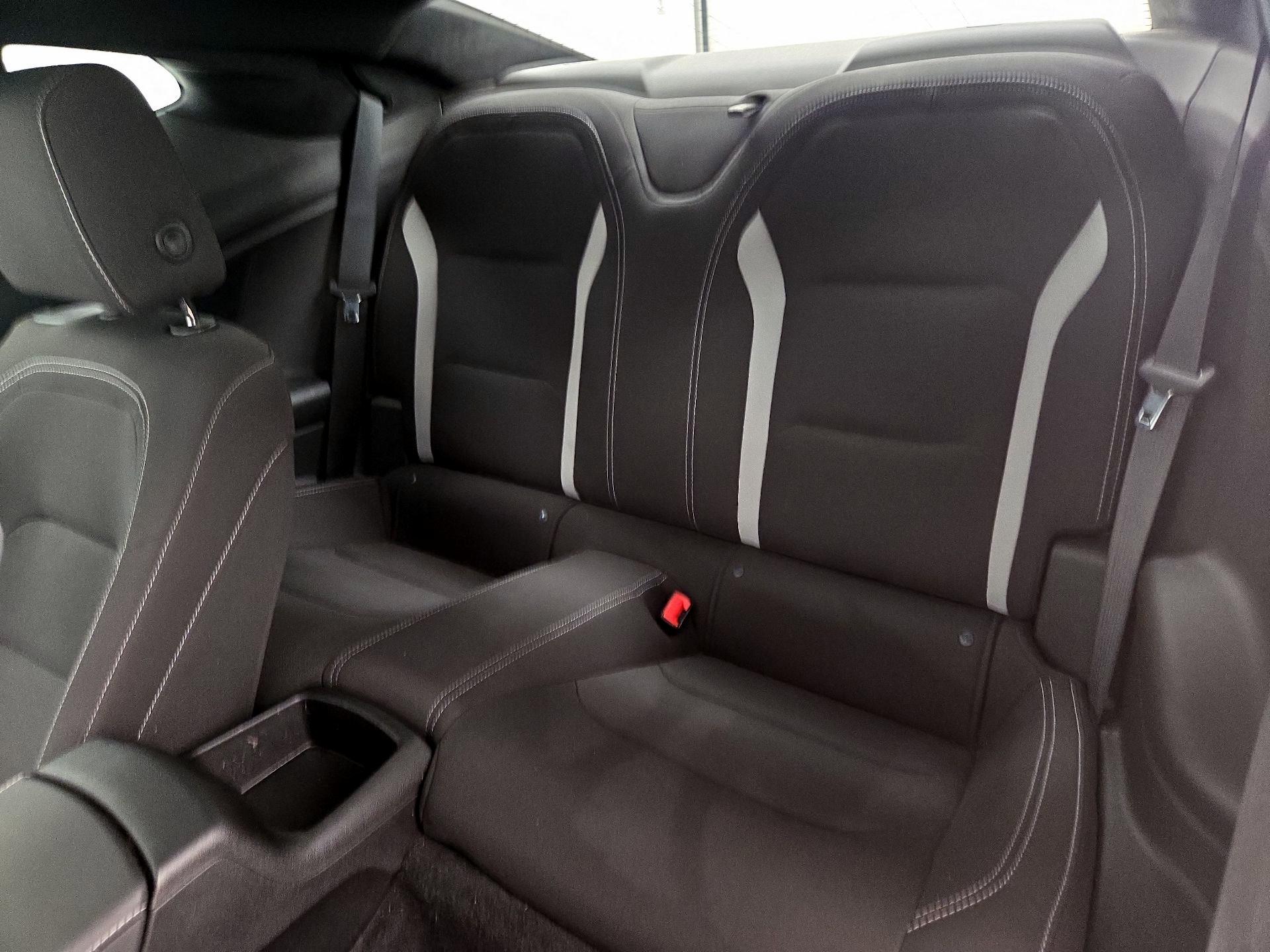 Thumbnail: 2018 Chevrolet Camaro - 19