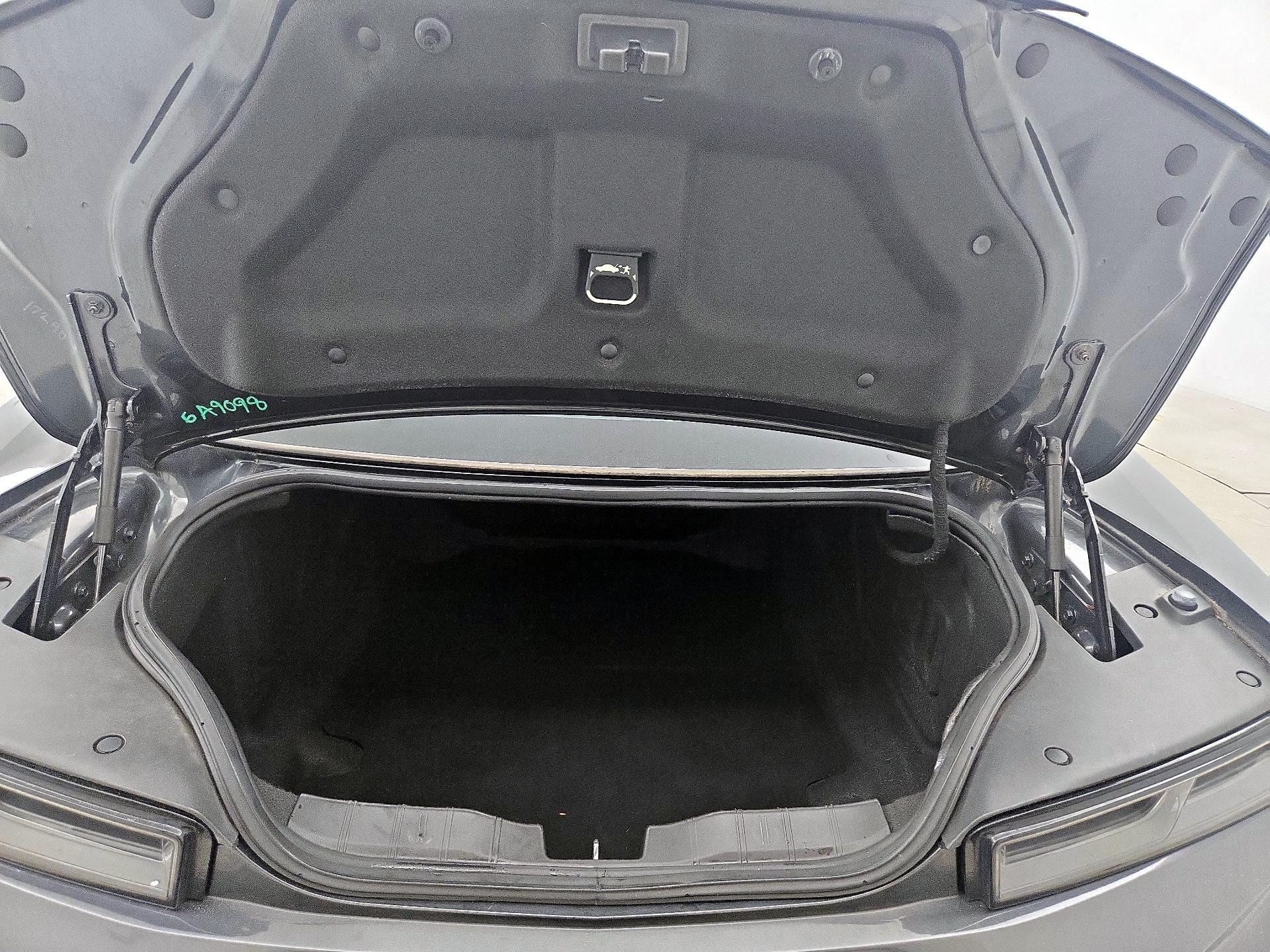 Thumbnail: 2018 Chevrolet Camaro - 20