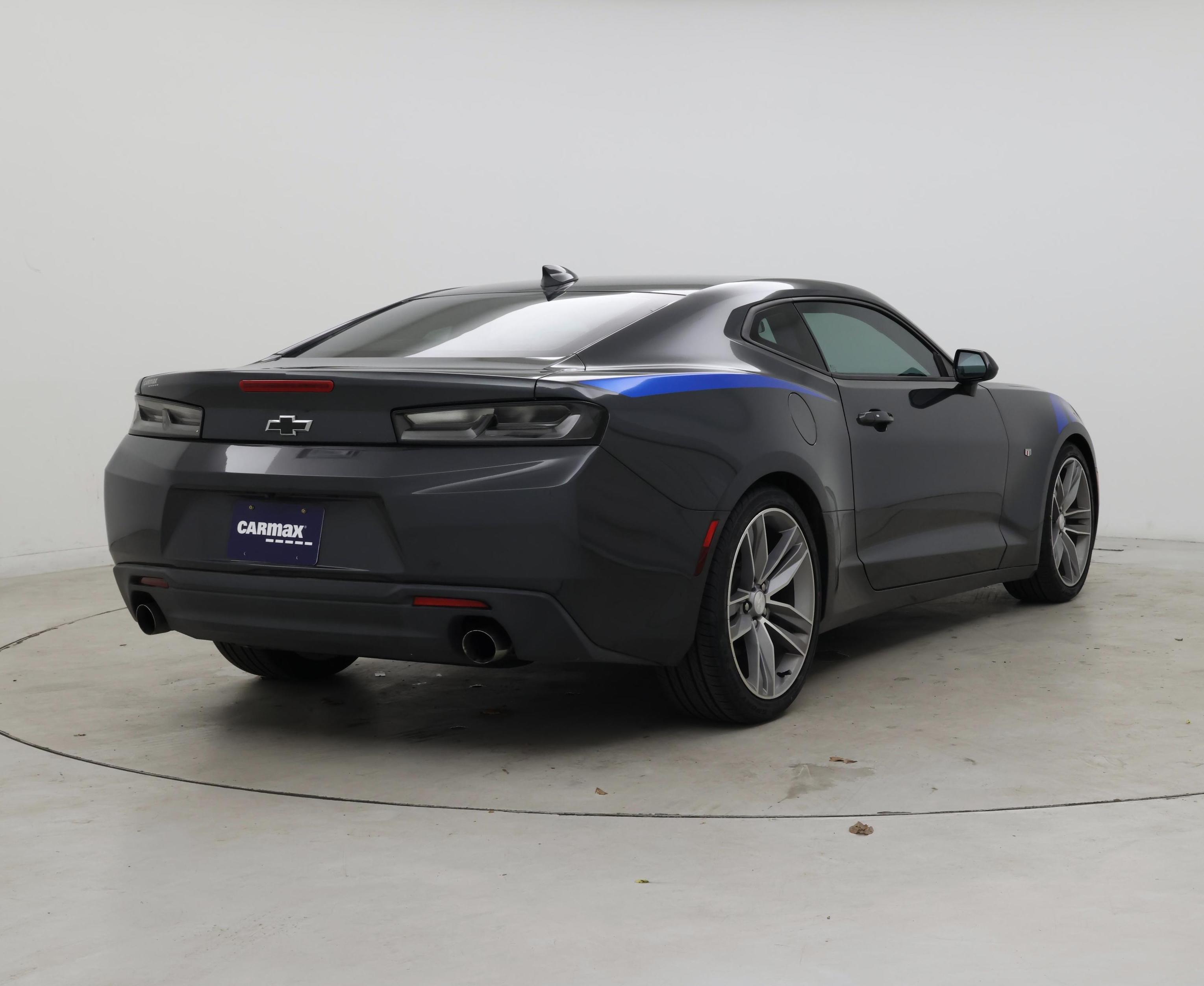 Thumbnail: 2018 Chevrolet Camaro - 8