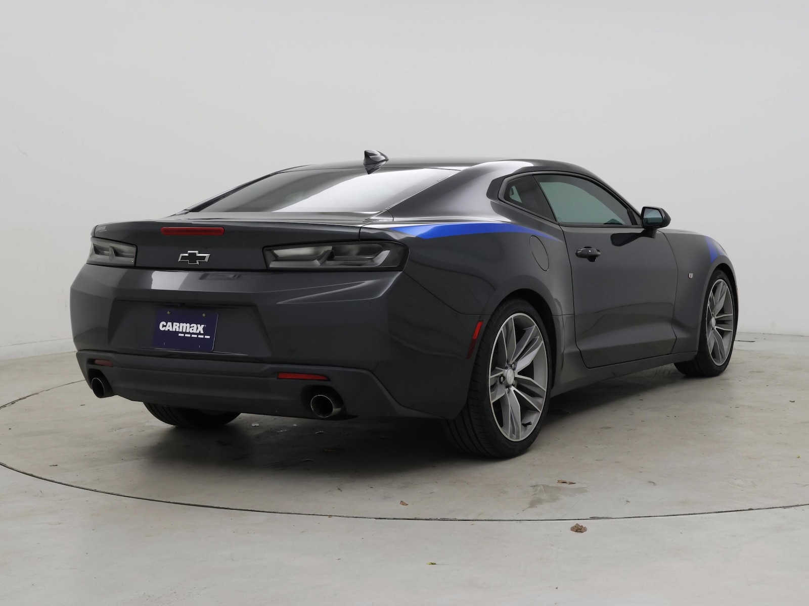 2018 Chevrolet Camaro 1LT - Photo 9