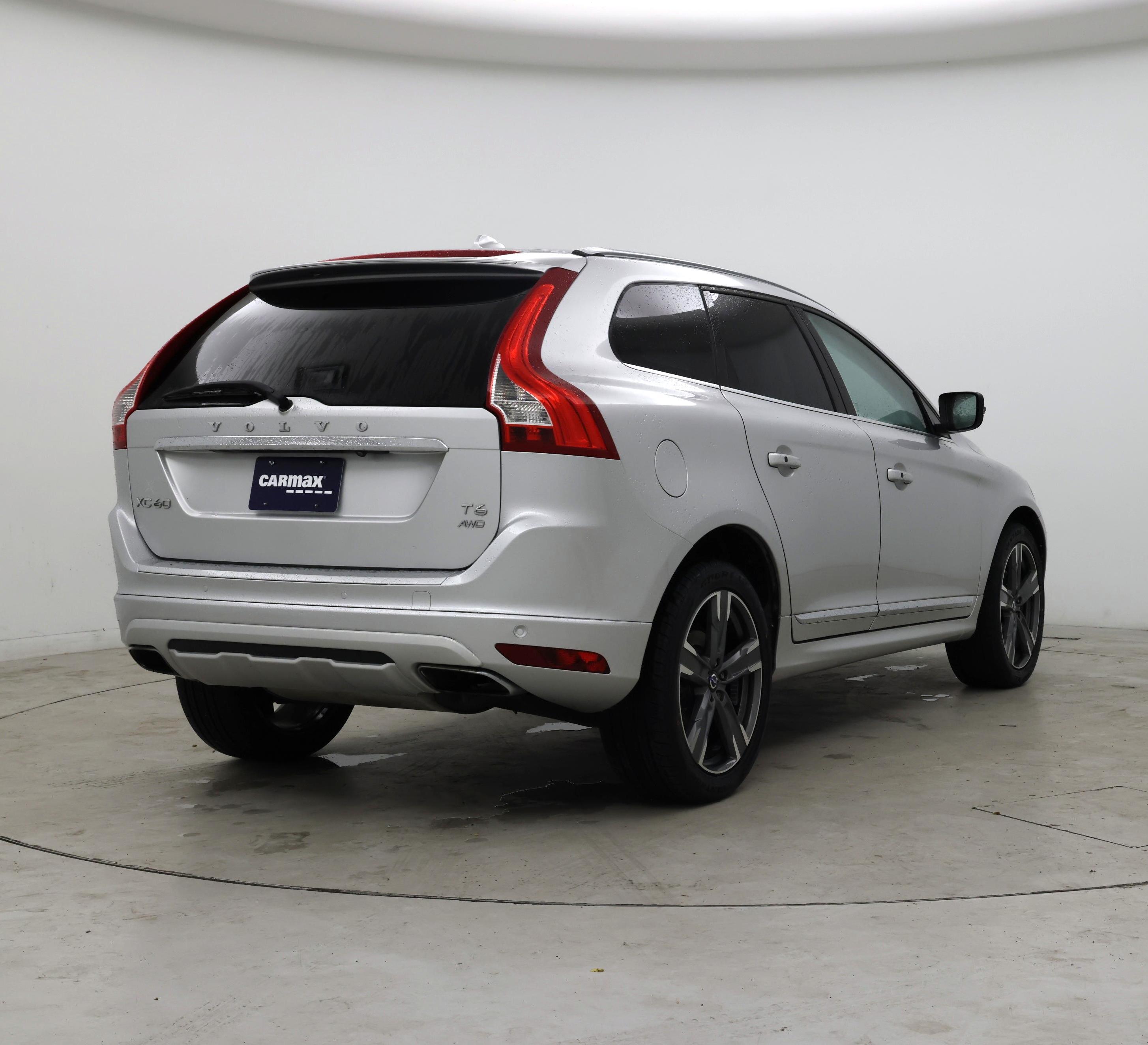 Thumbnail: 2017 Volvo XC60 - 8