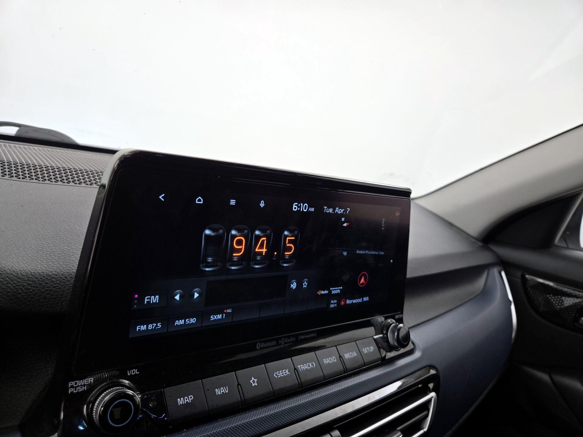 Thumbnail: 2022 Kia Seltos - 16