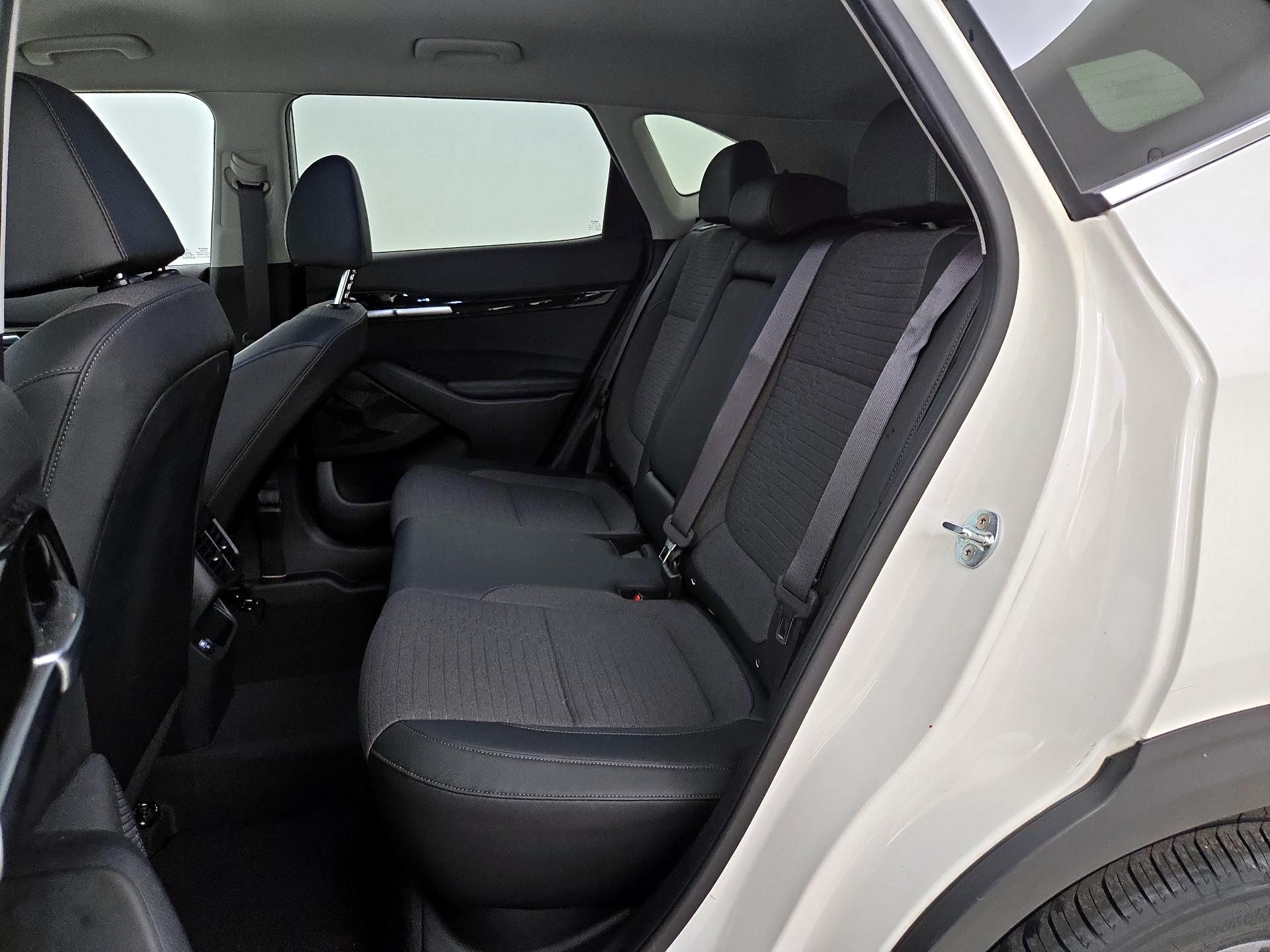 Thumbnail: 2022 Kia Seltos - 20