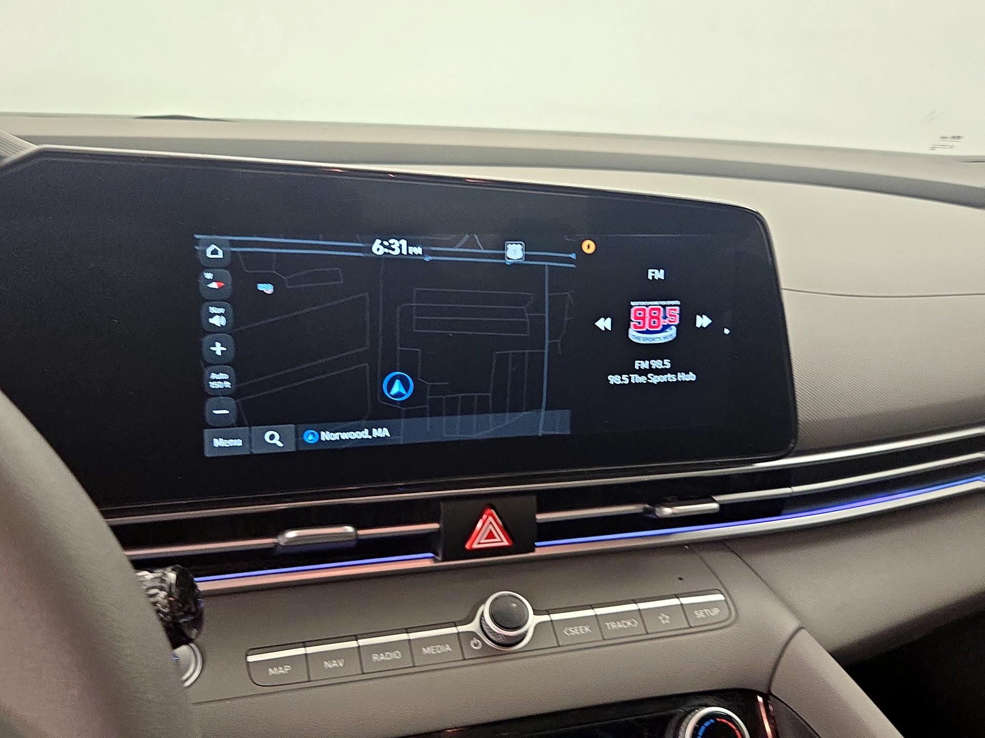 Thumbnail: 2024 Hyundai Elantra - 14