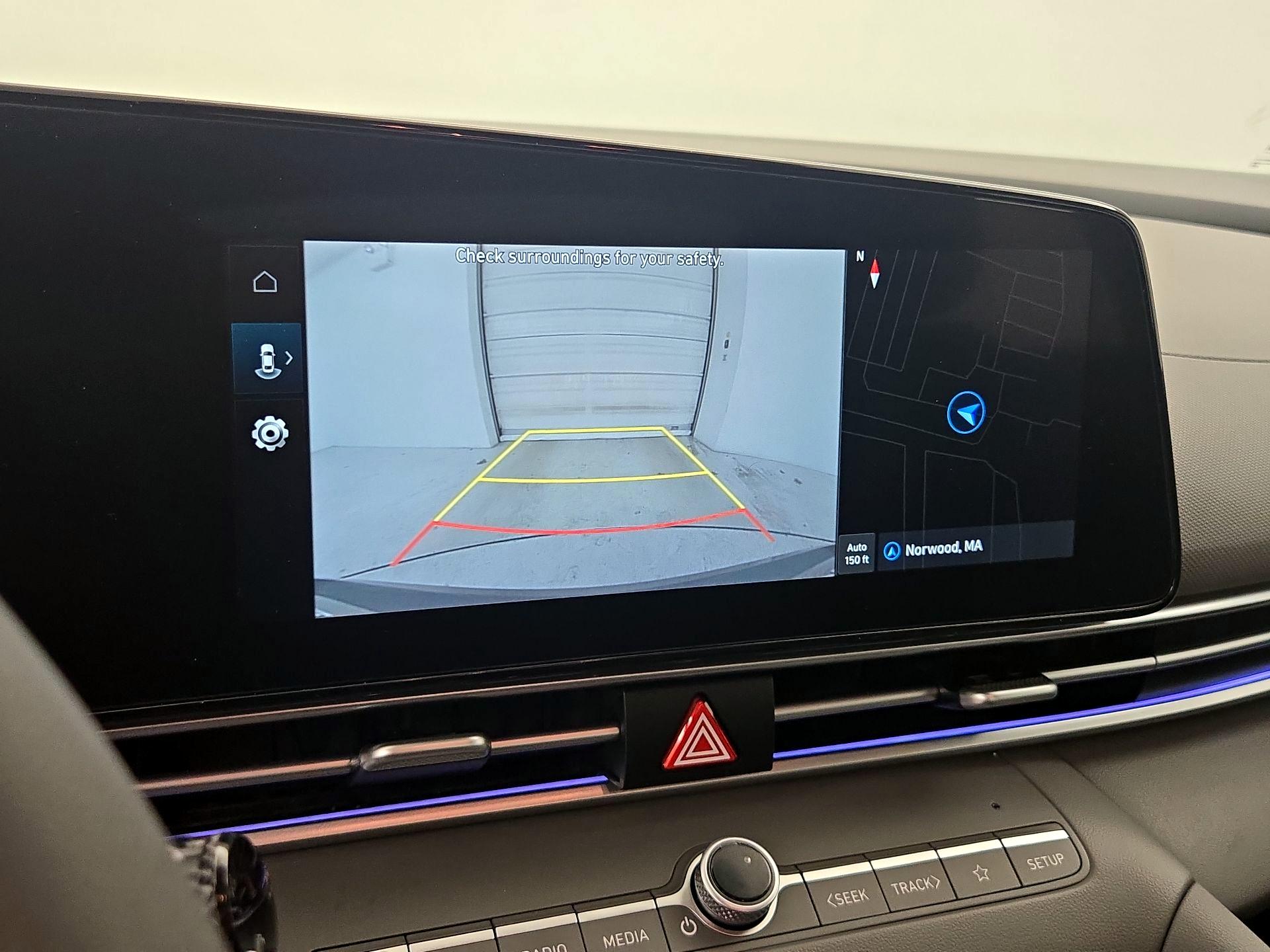 Thumbnail: 2024 Hyundai Elantra - 15