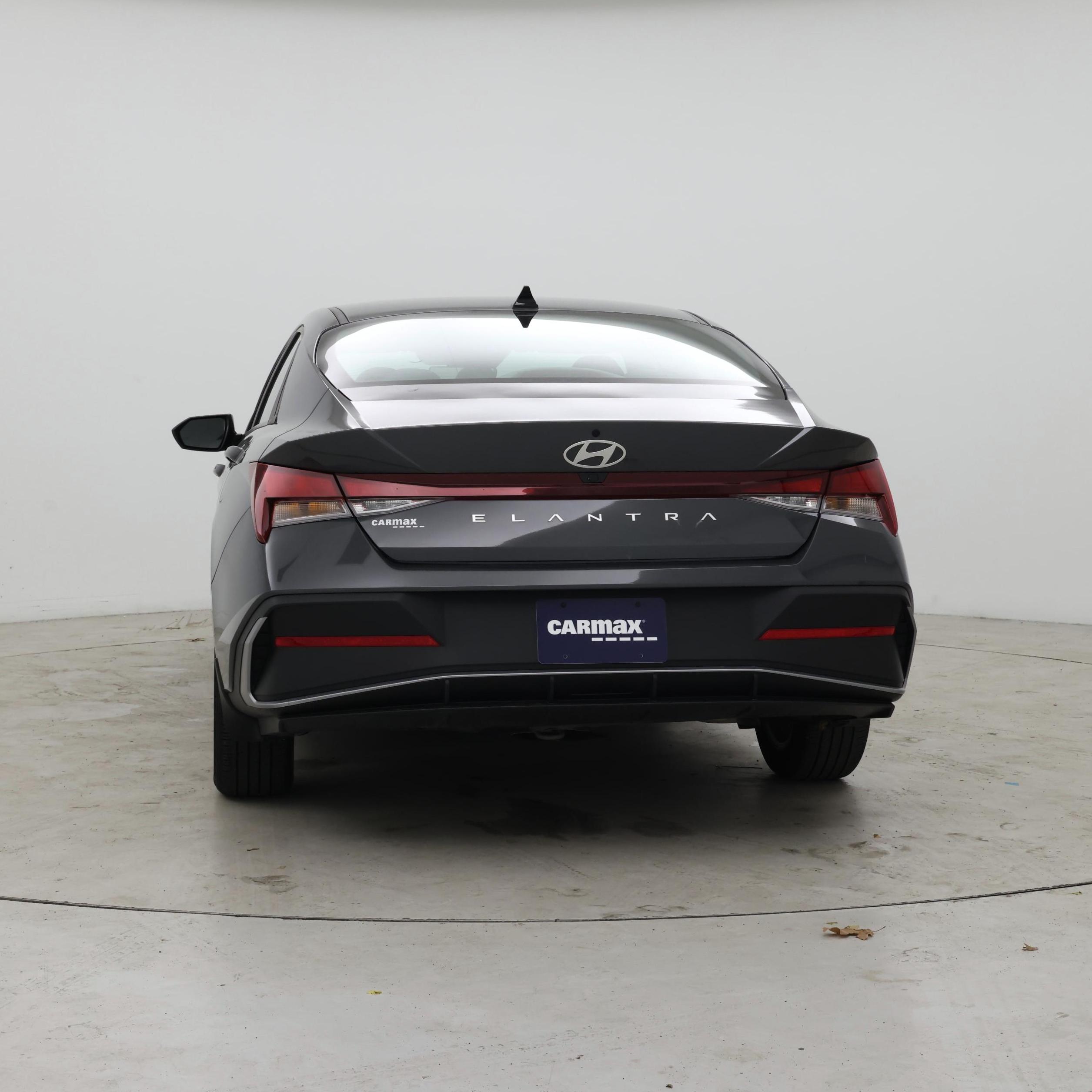 Thumbnail: 2024 Hyundai Elantra - 6