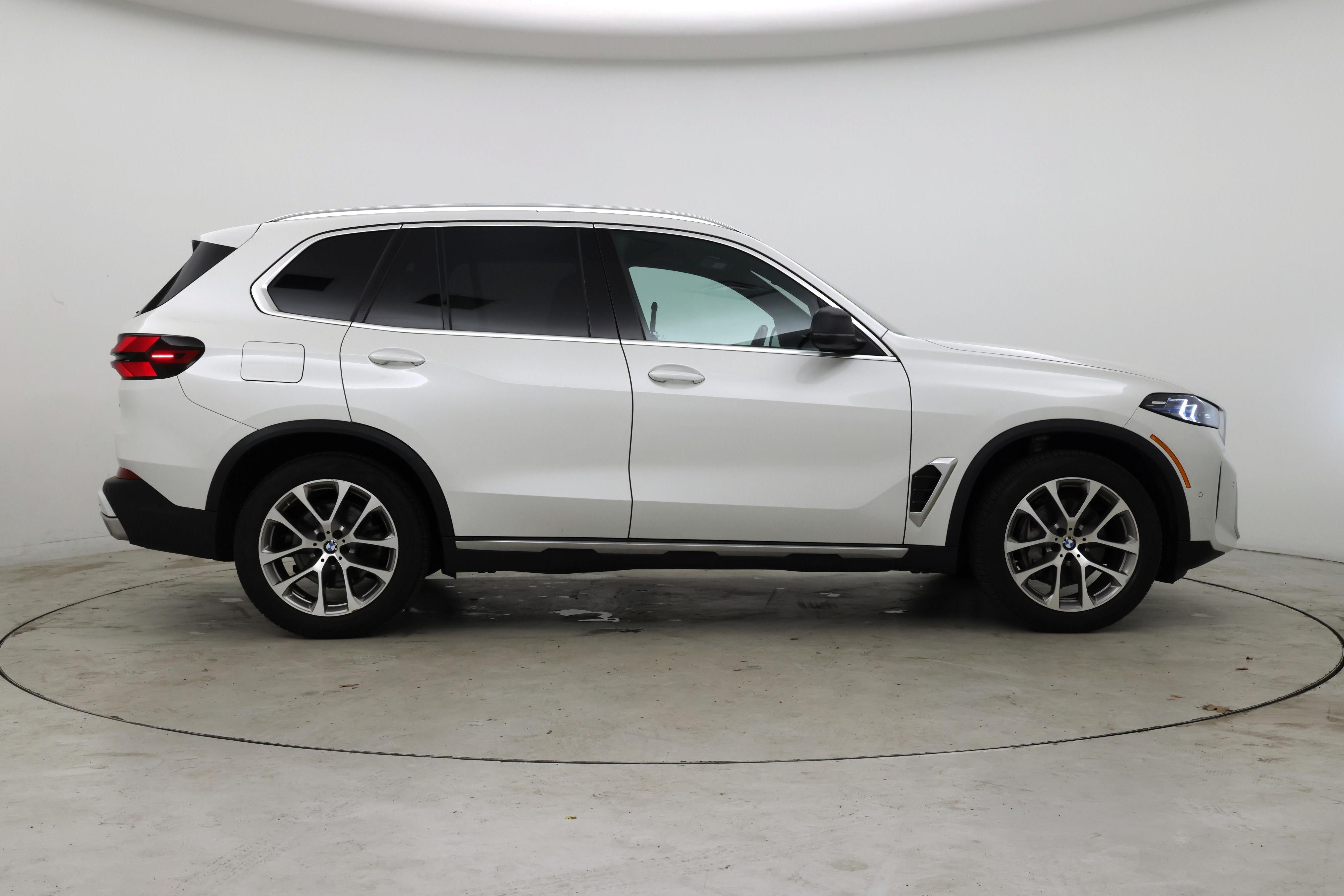 Thumbnail: 2024 BMW X5 - 7