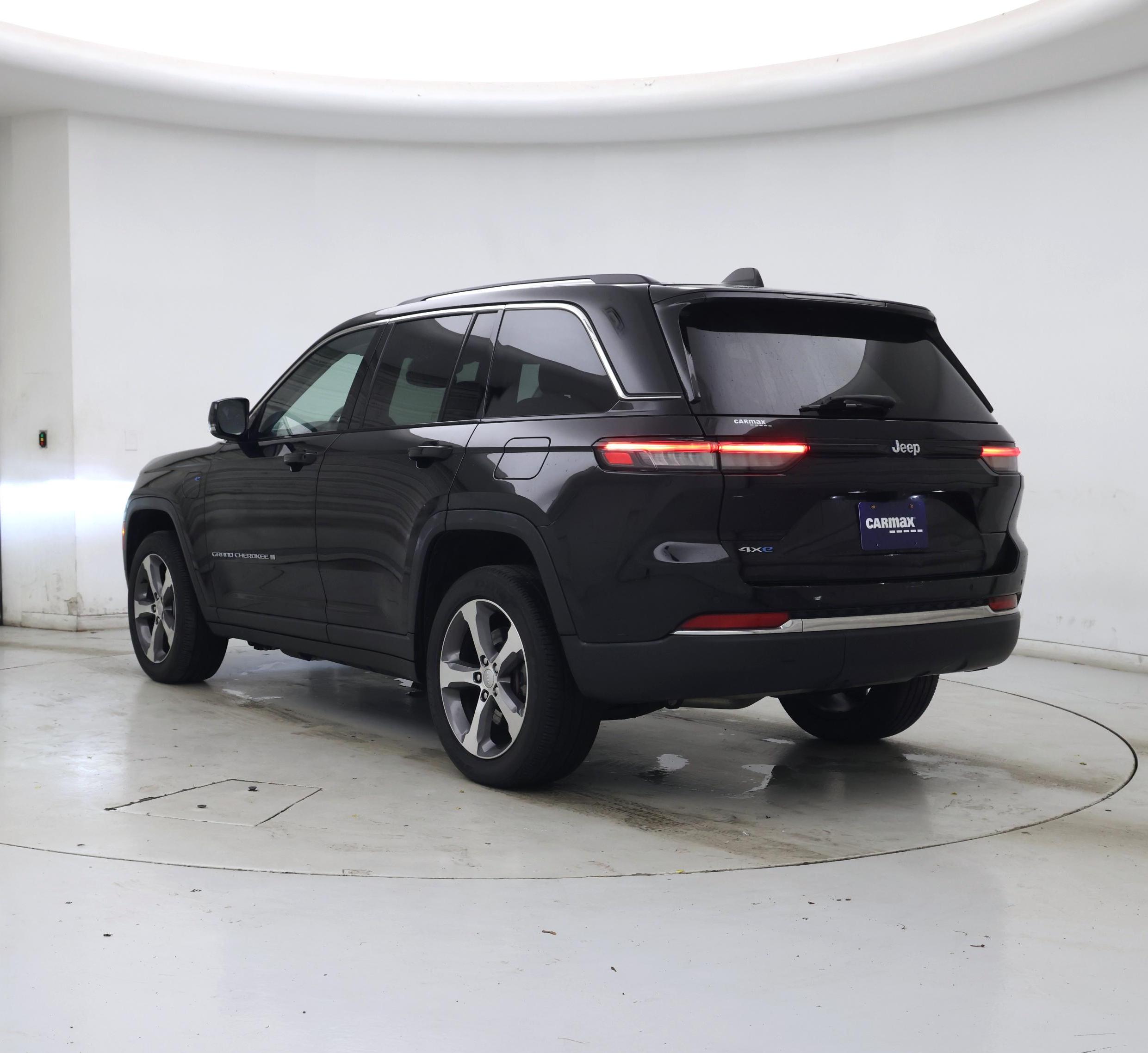 Thumbnail: 2022 Jeep Grand Cherokee - 2