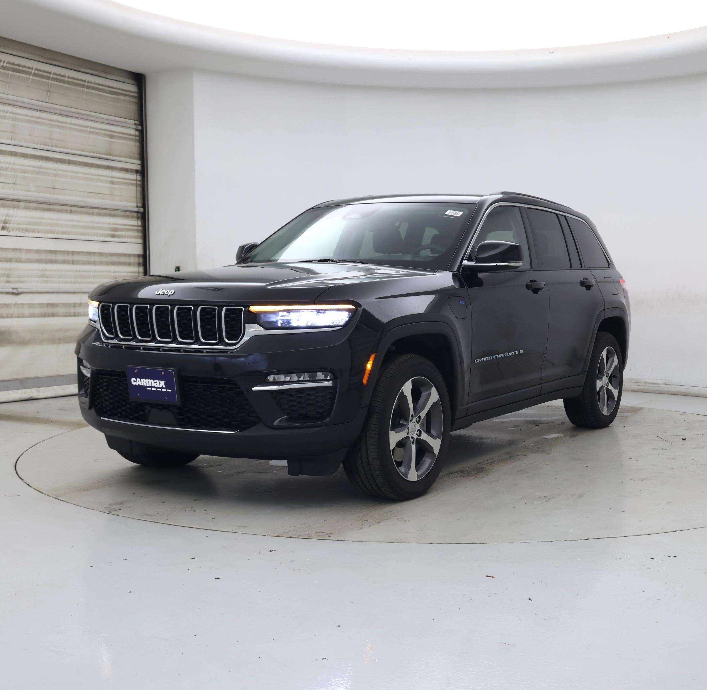 Thumbnail: 2022 Jeep Grand Cherokee - 4