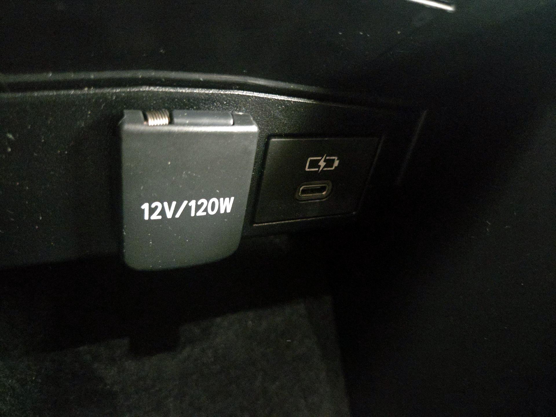 Thumbnail: 2024 Toyota Corolla - 18