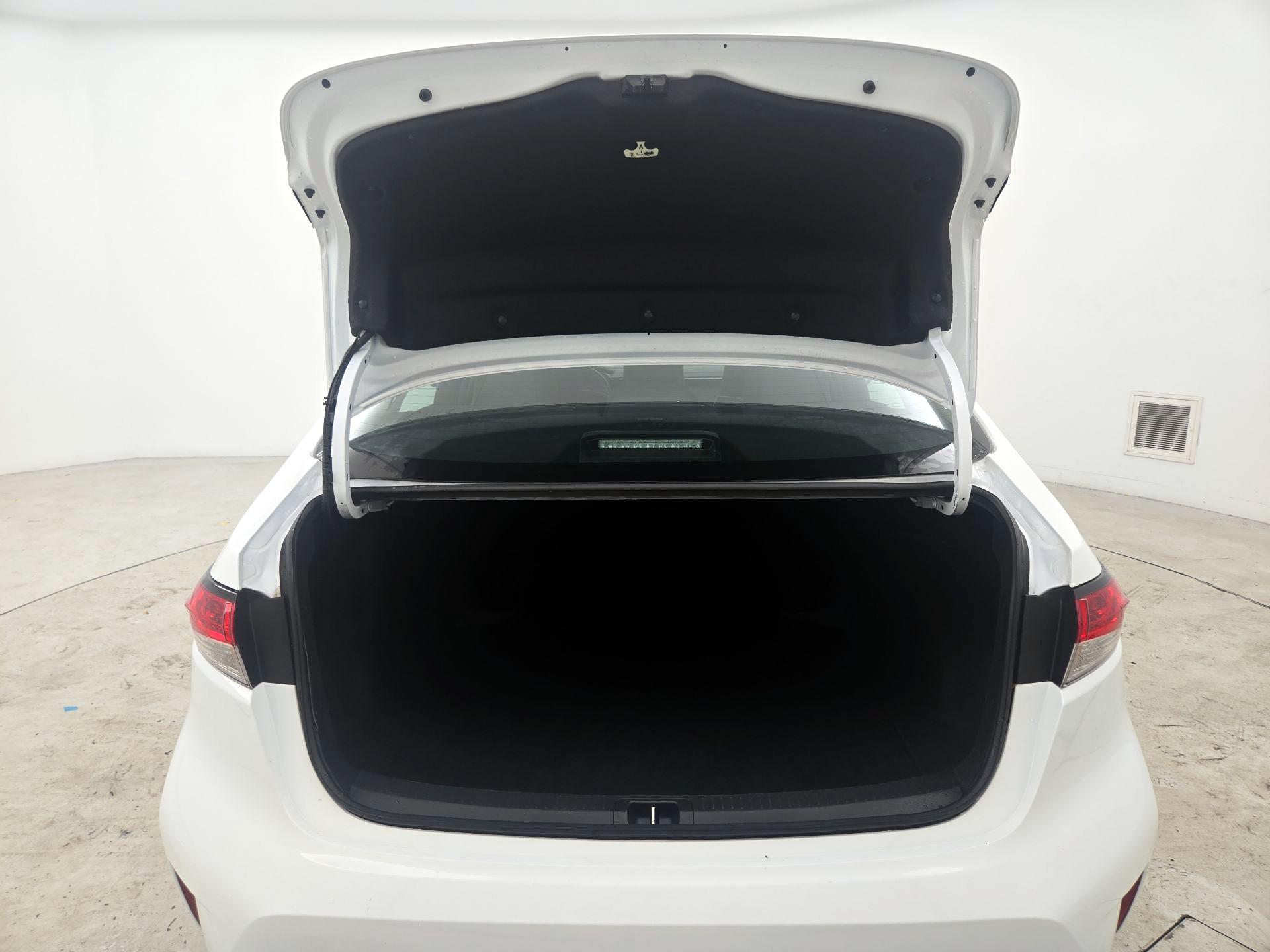 Thumbnail: 2024 Toyota Corolla - 20