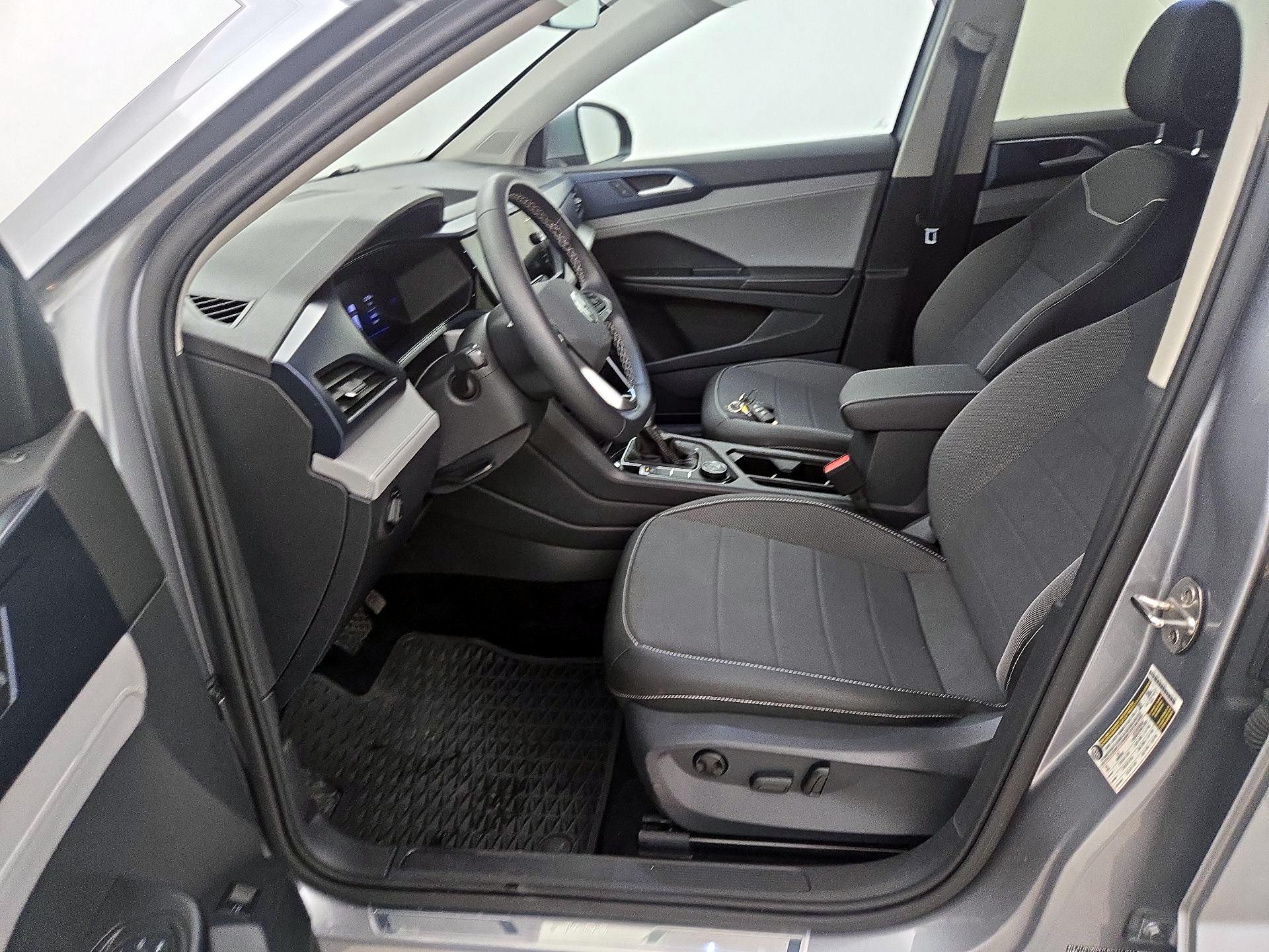 Thumbnail: 2024 Volkswagen Taos - 11