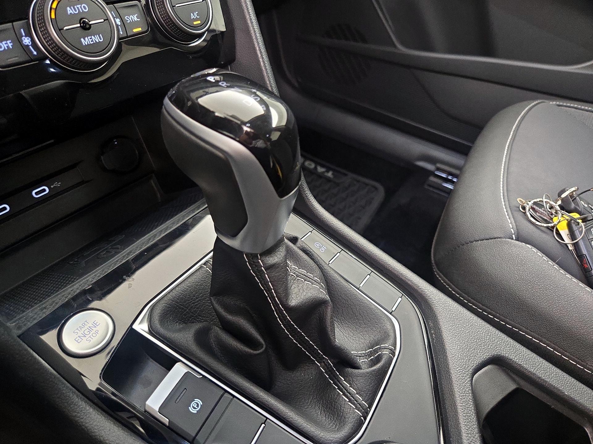 Thumbnail: 2024 Volkswagen Taos - 17