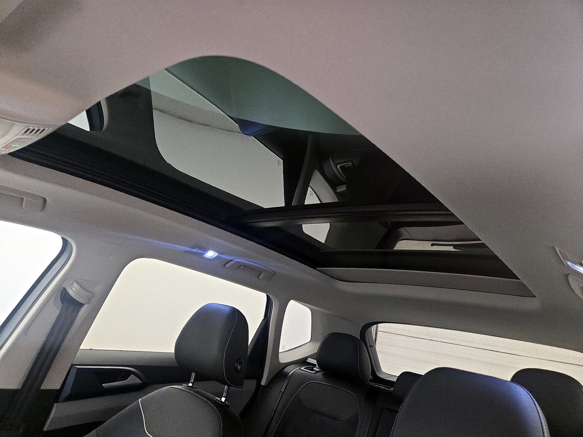 Thumbnail: 2024 Volkswagen Taos - 19