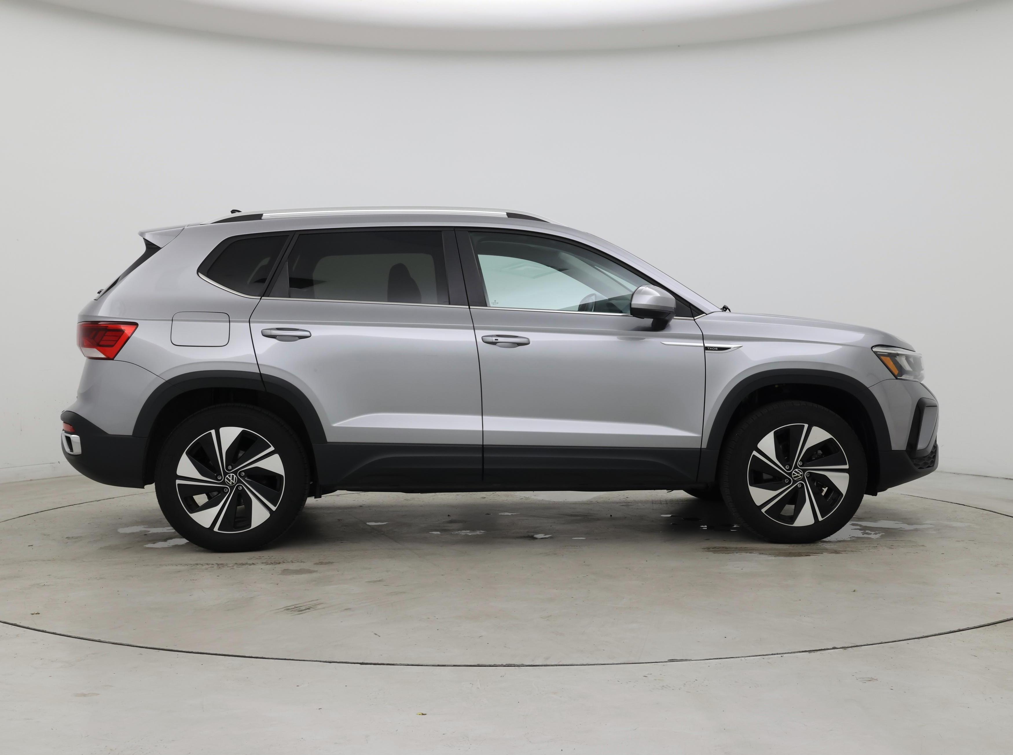 Thumbnail: 2024 Volkswagen Taos - 7