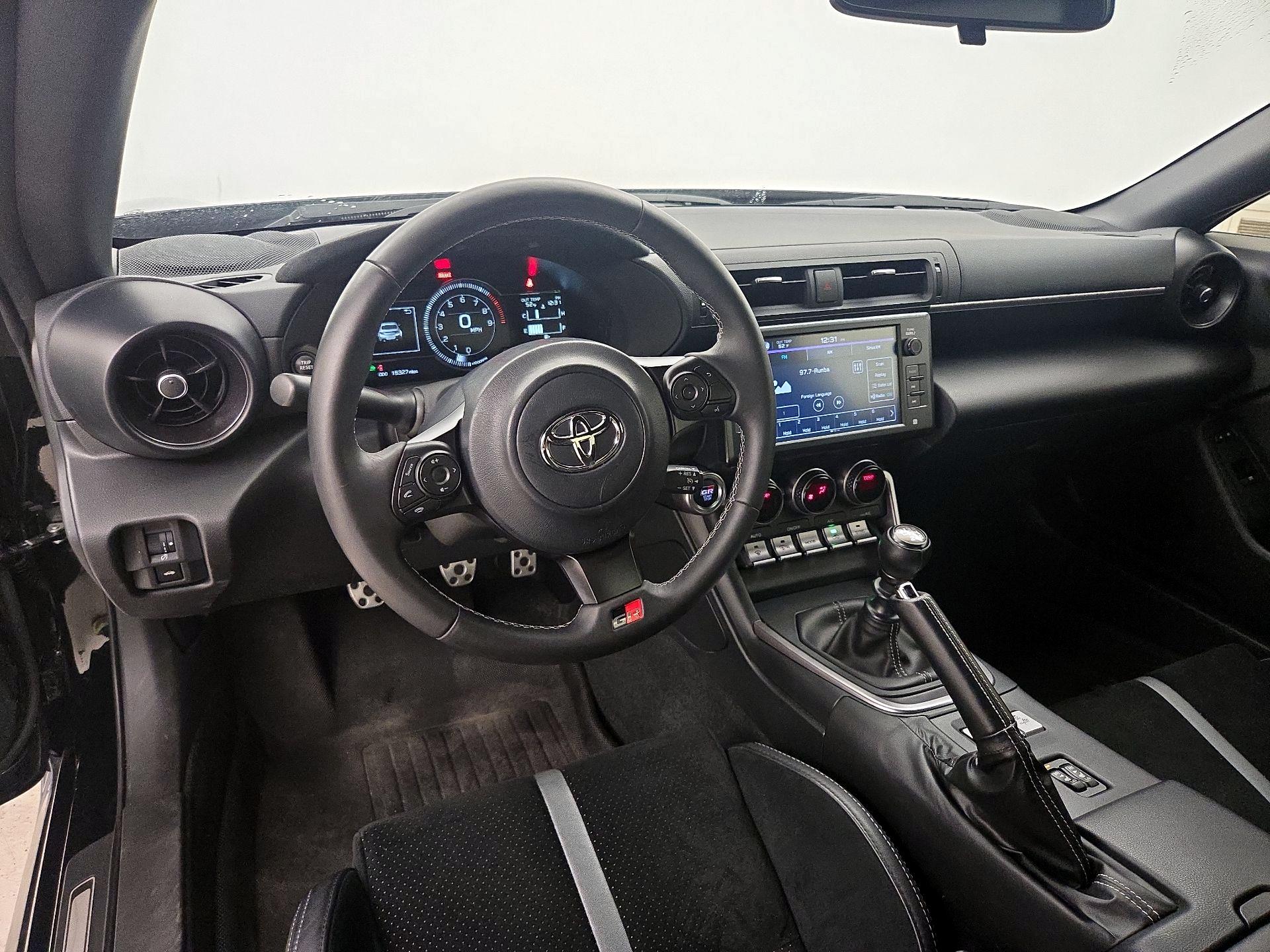 Thumbnail: 2023 Toyota GR86 - 9