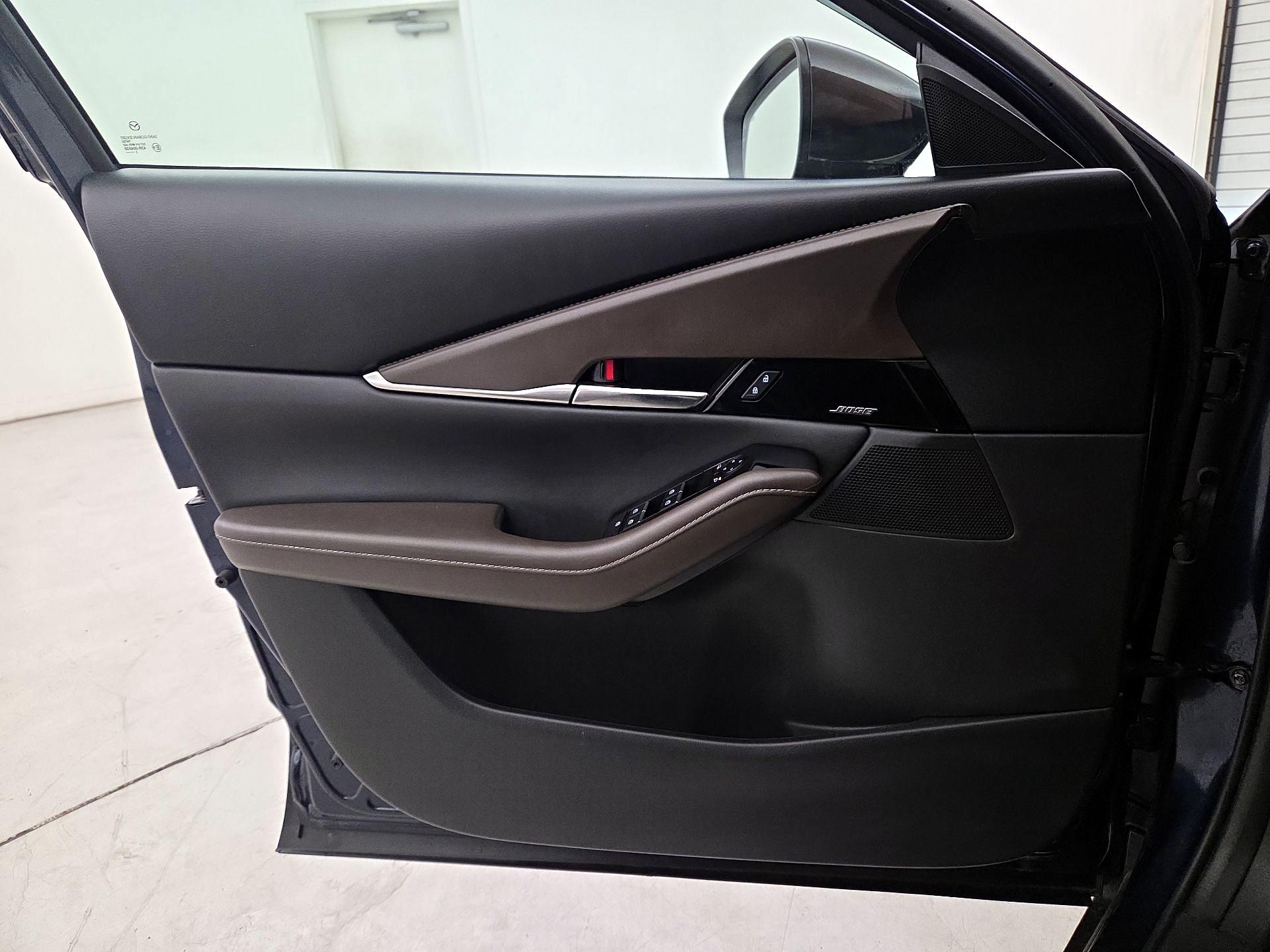 Thumbnail: 2023 Mazda CX-30 - 12