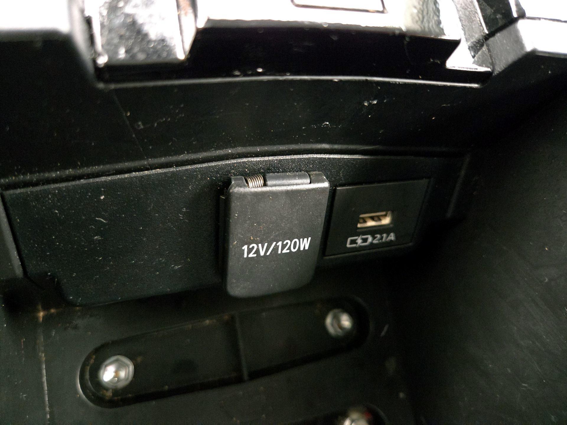 Thumbnail: 2021 Toyota Corolla - 18