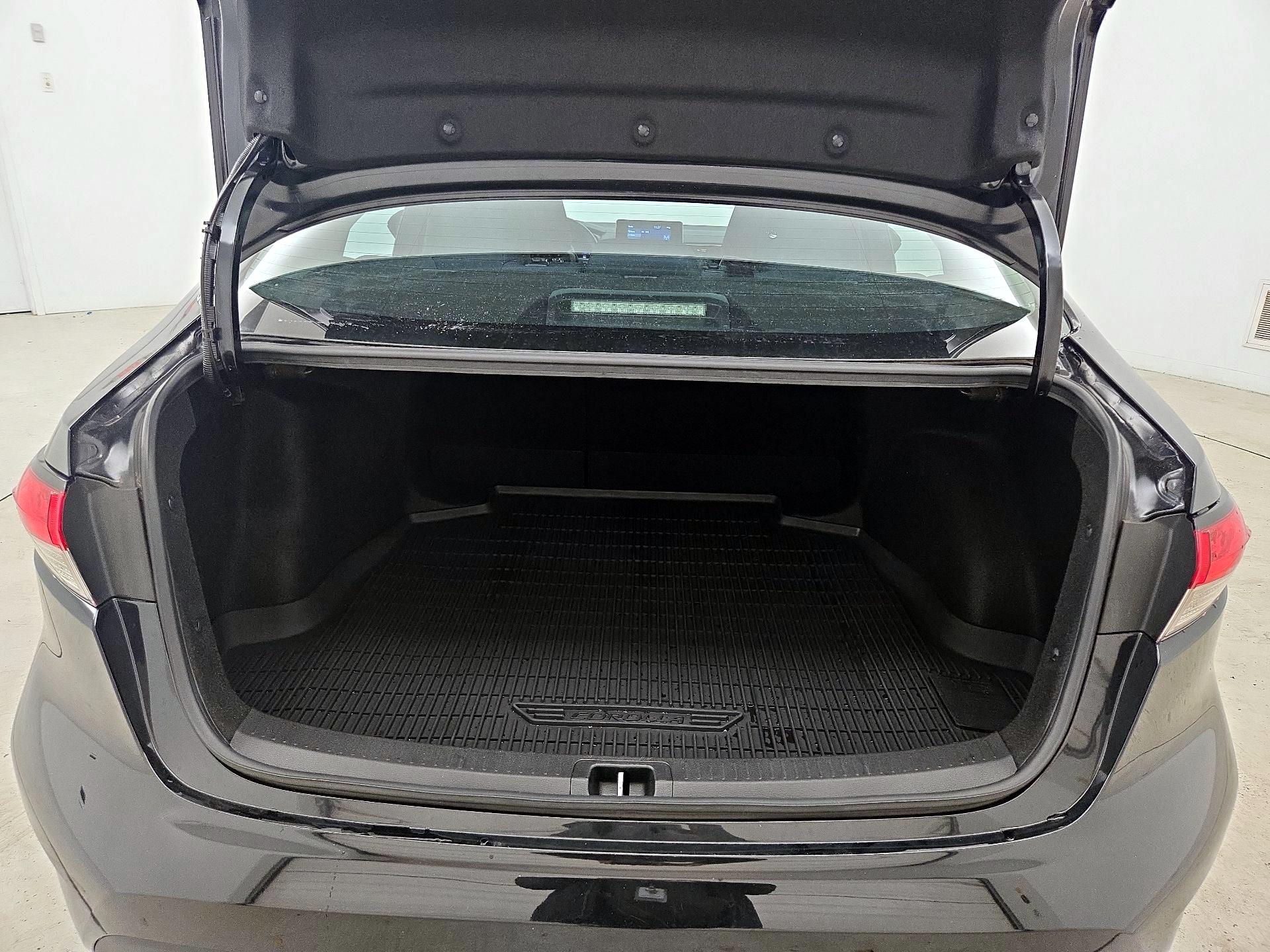 Thumbnail: 2021 Toyota Corolla - 20