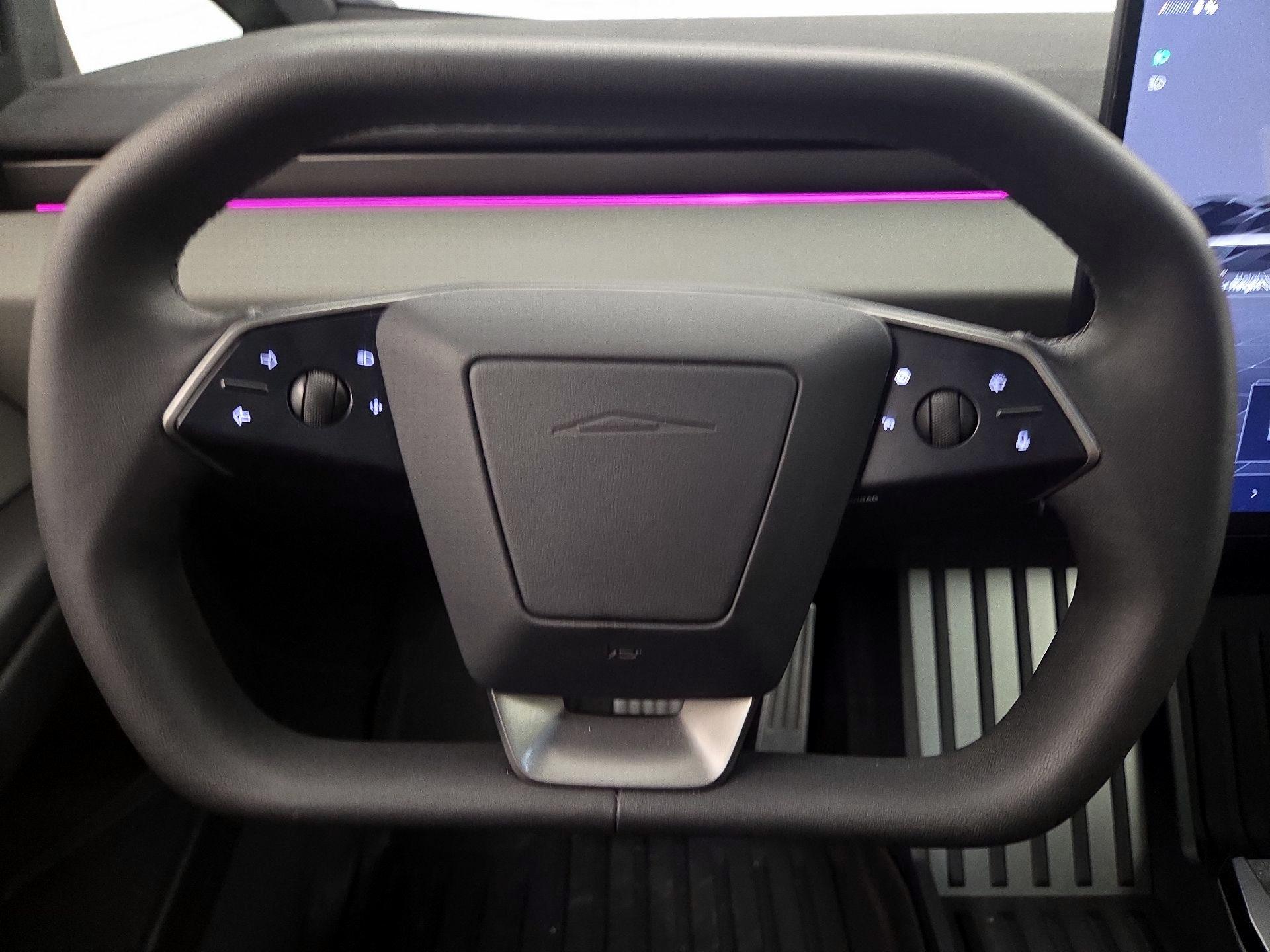 Thumbnail: 2024 Tesla Cybertruck - 10