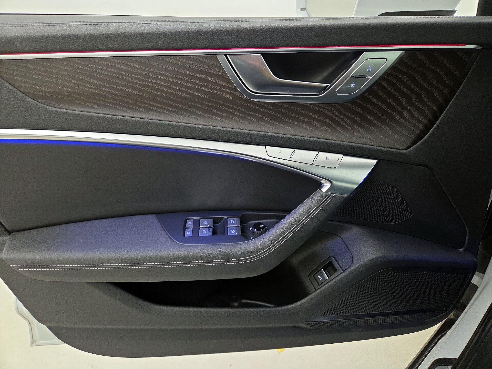 Thumbnail: 2021 Audi A6 - 12
