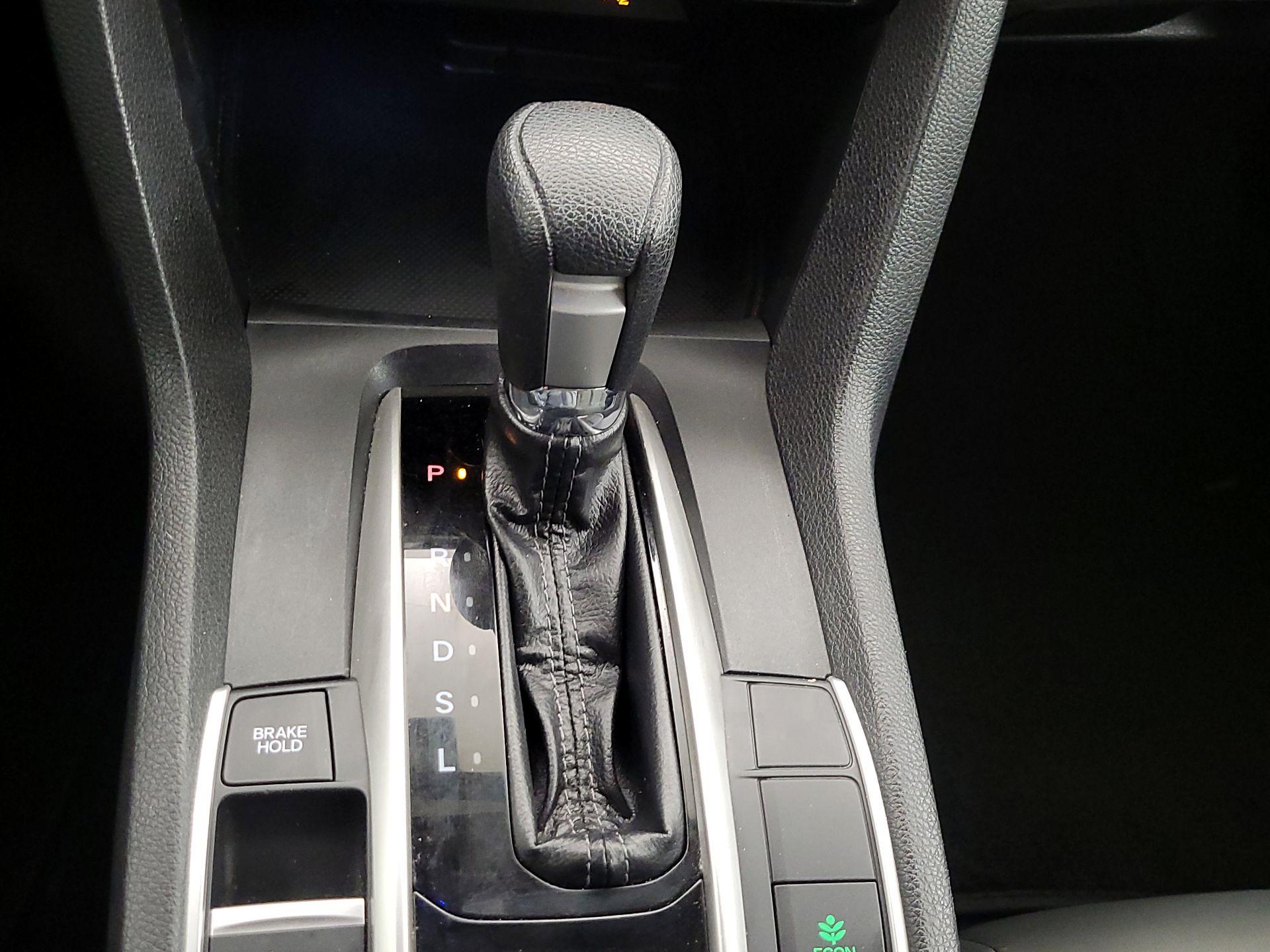 Thumbnail: 2016 Honda Civic - 17