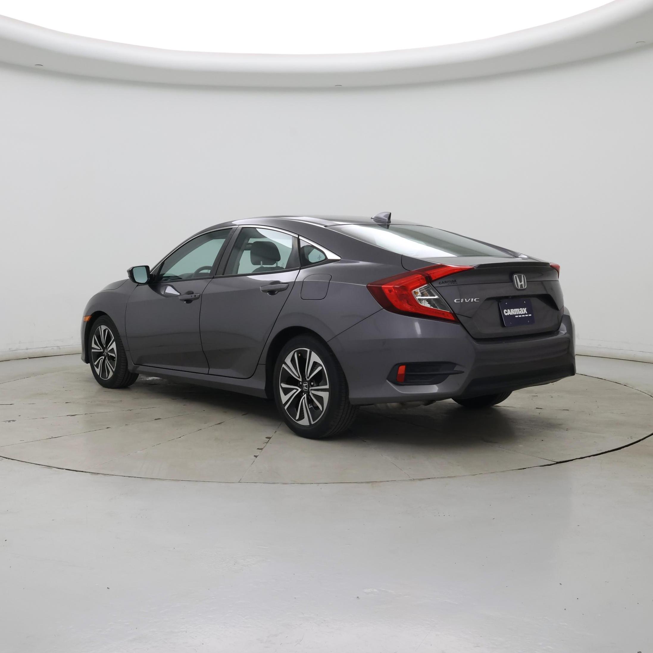 Thumbnail: 2016 Honda Civic - 2