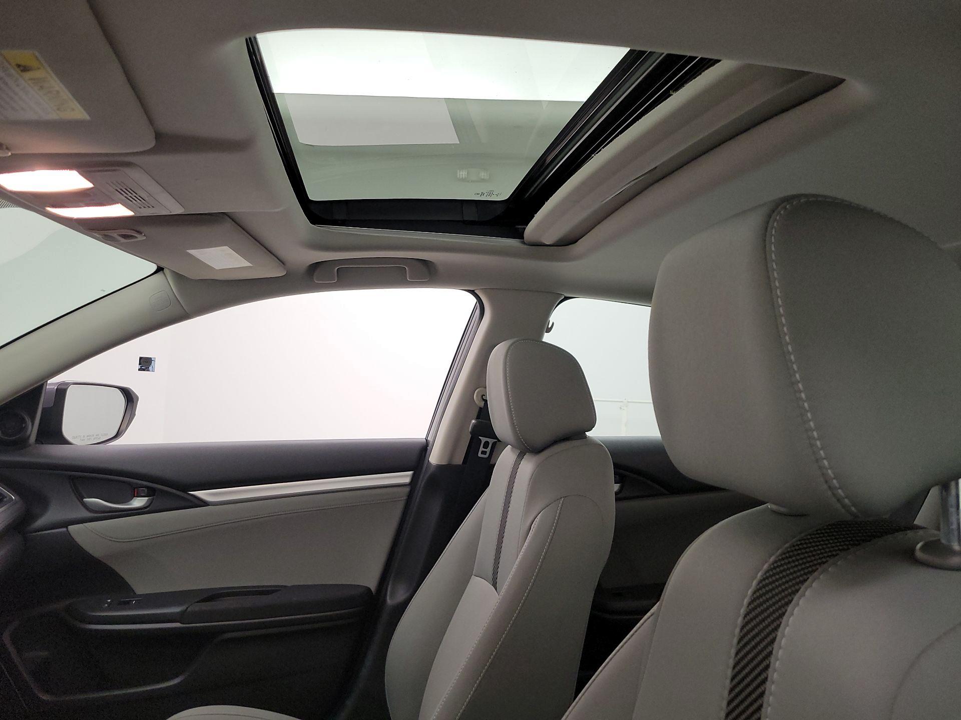 Thumbnail: 2016 Honda Civic - 19