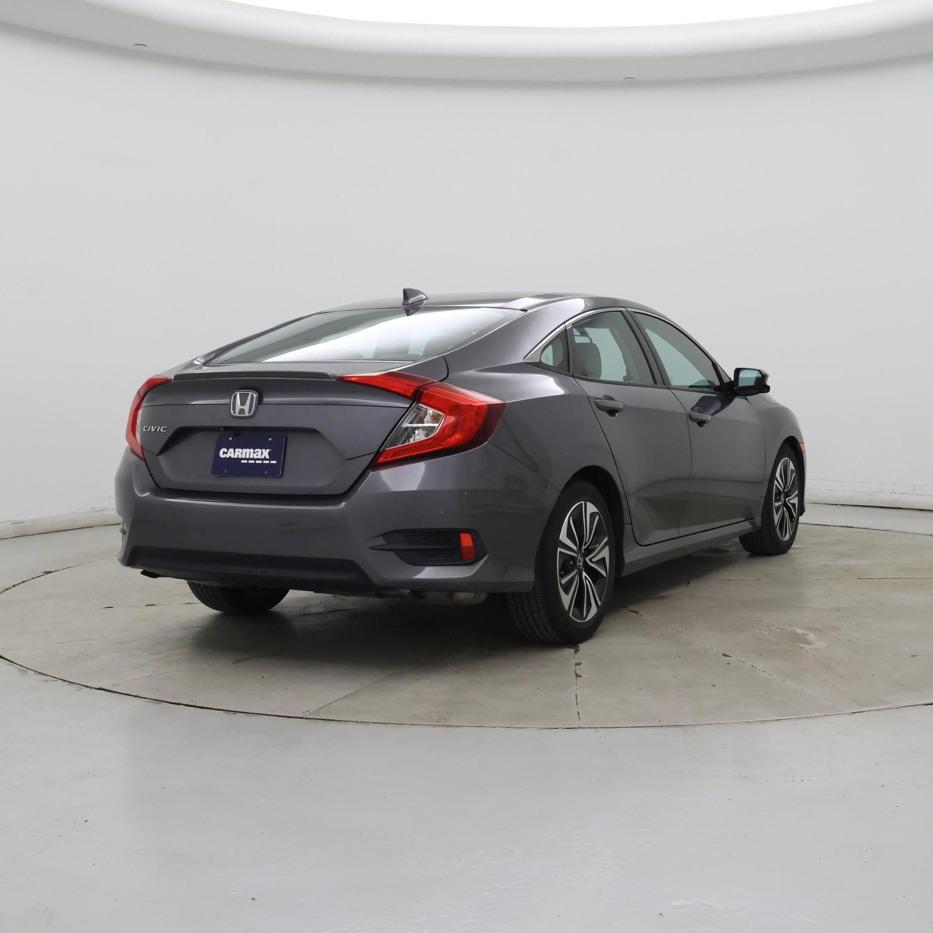 Thumbnail: 2016 Honda Civic - 8