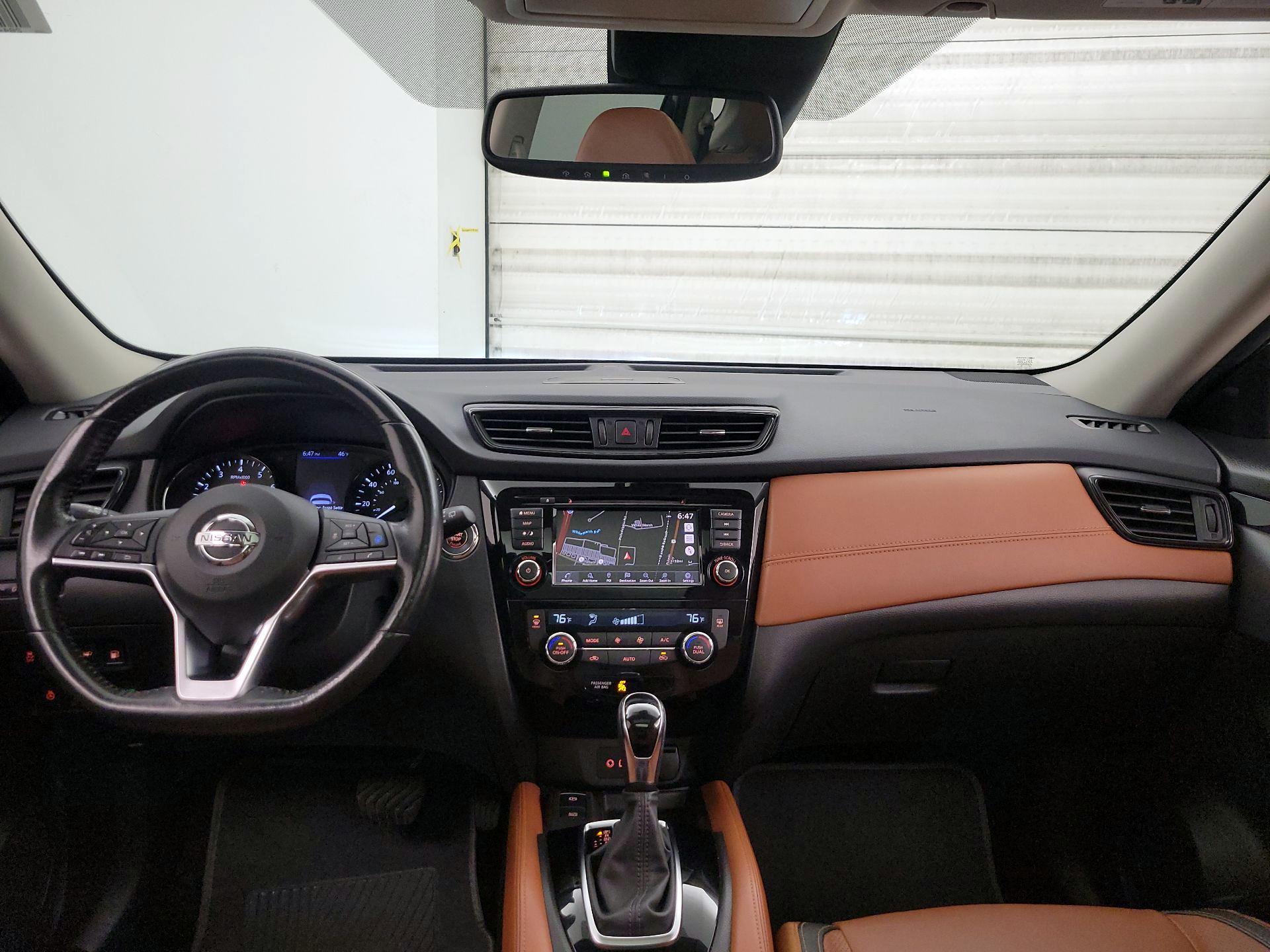 Thumbnail: 2018 Nissan Rogue - 9