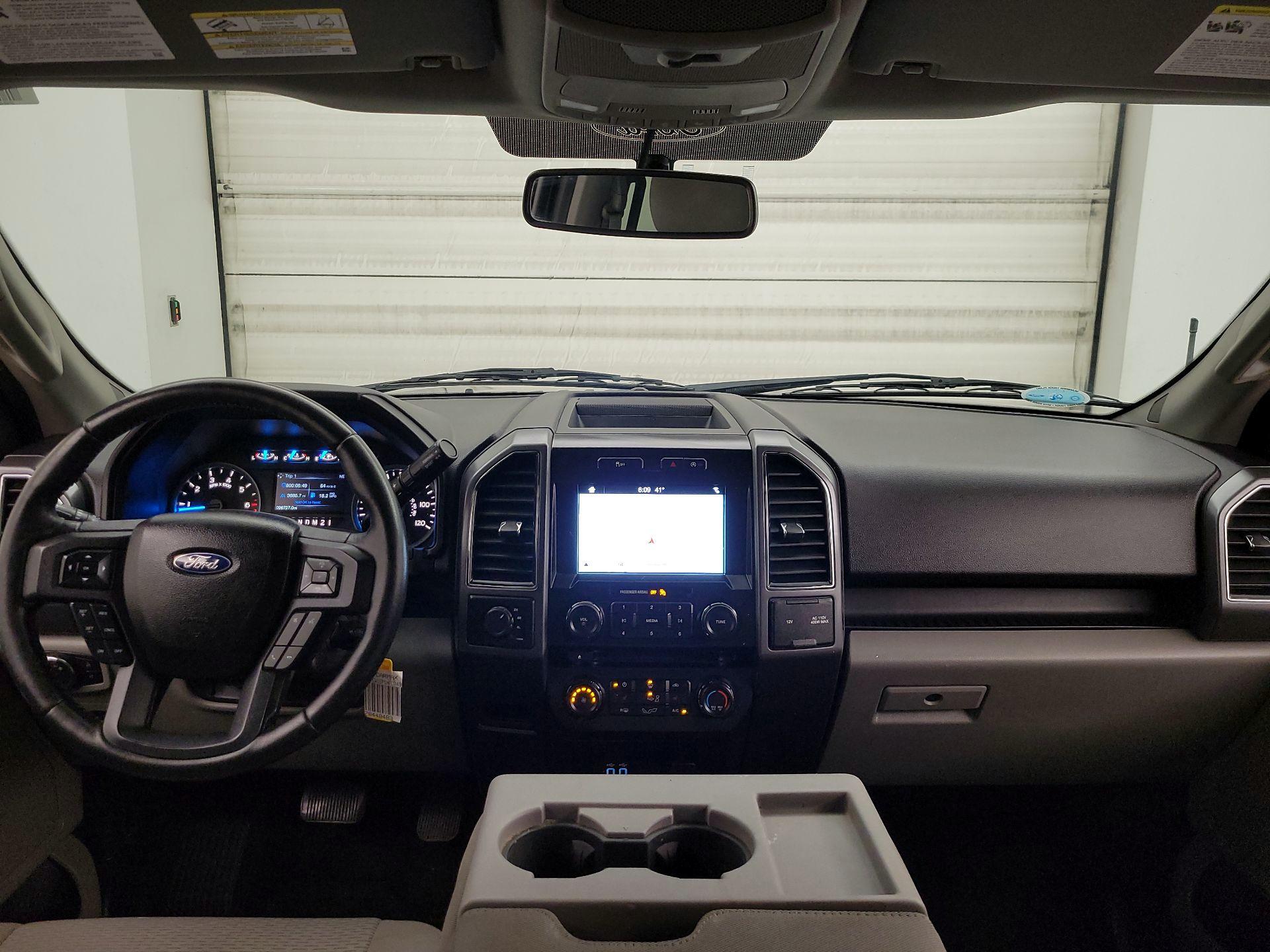 Thumbnail: 2017 Ford F-150 - 9