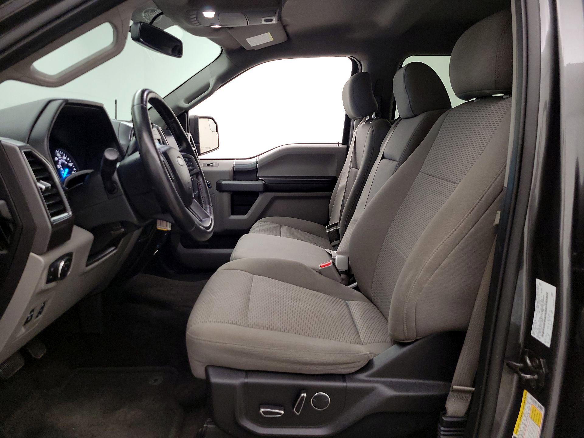 Thumbnail: 2017 Ford F-150 - 11