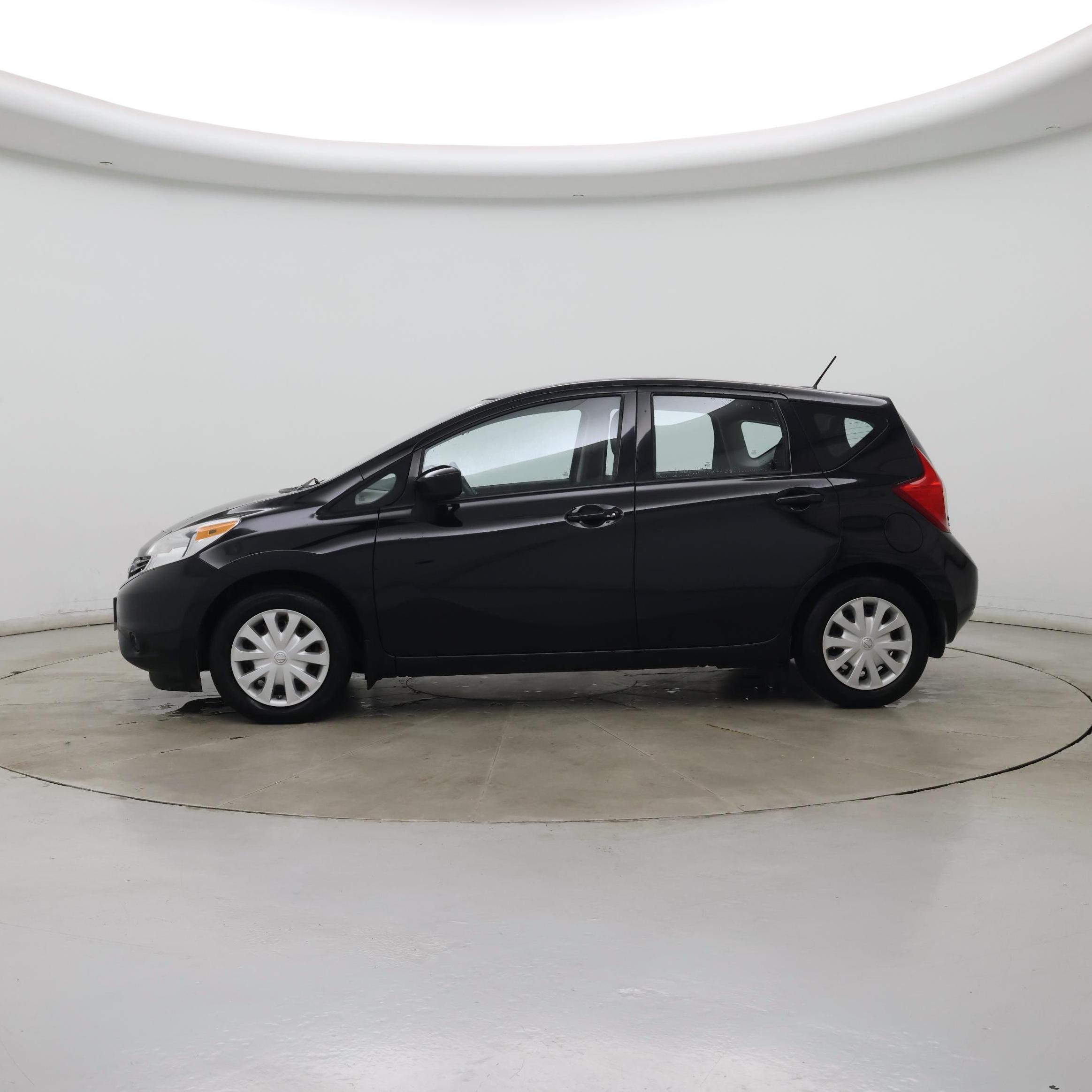 Thumbnail: 2015 Nissan Versa Note - 3