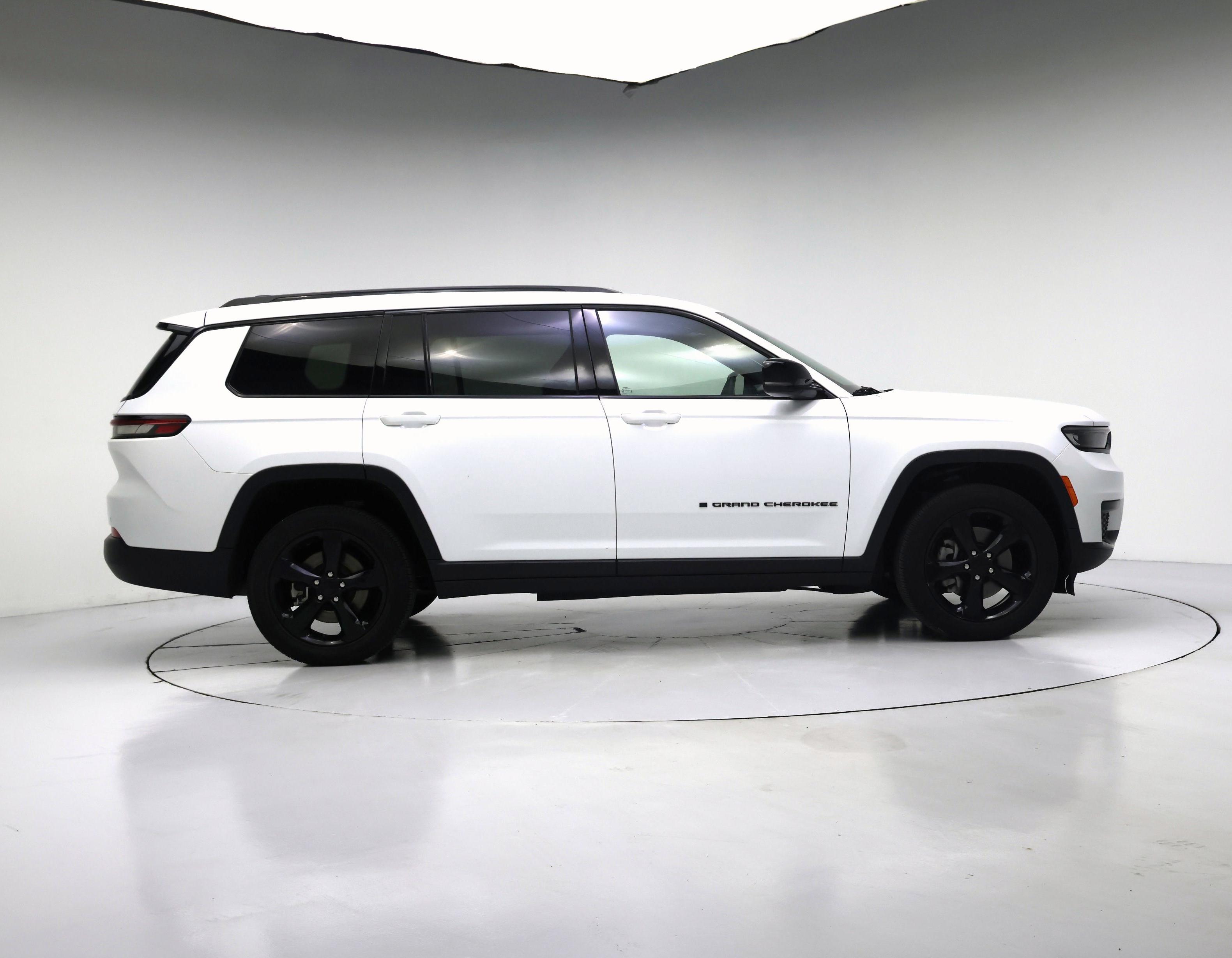 Thumbnail: 2023 Jeep Grand Cherokee L - 7