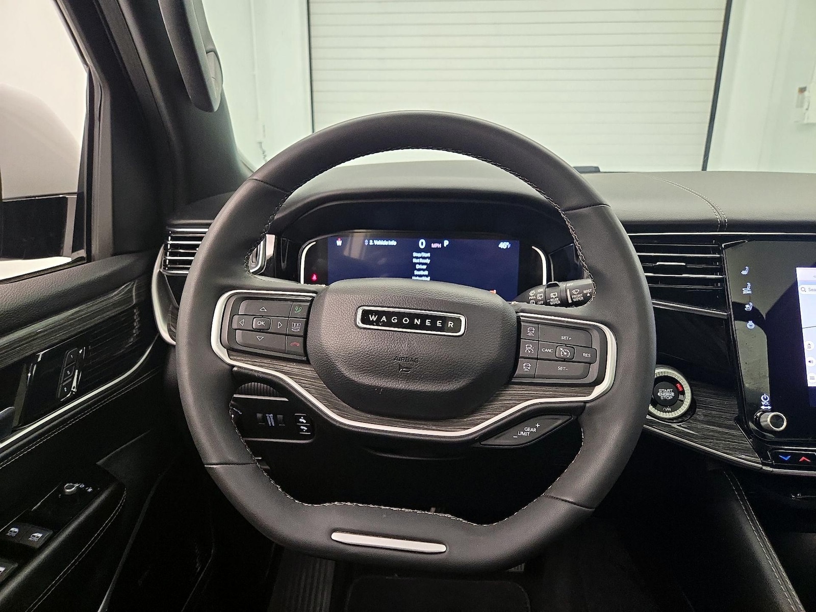 2022 Jeep Wagoneer Series III - Photo 11