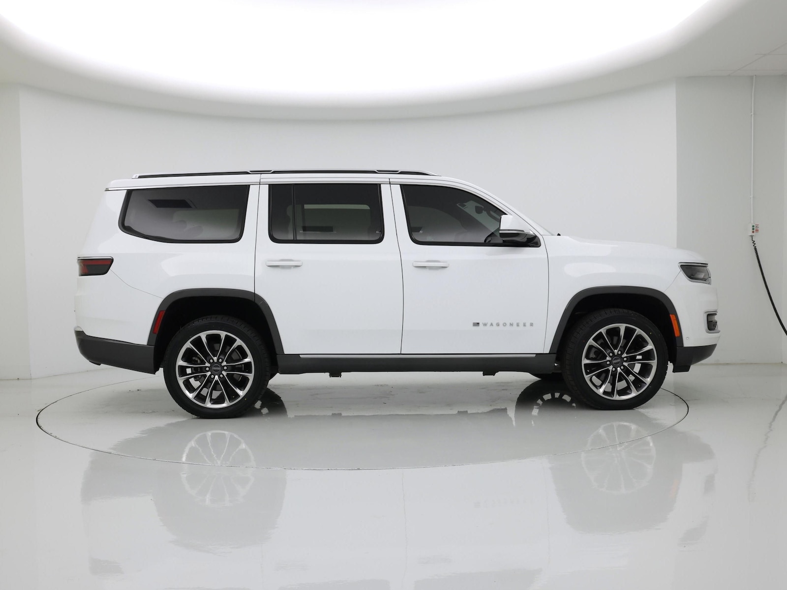 2022 Jeep Wagoneer Series III - Photo 8