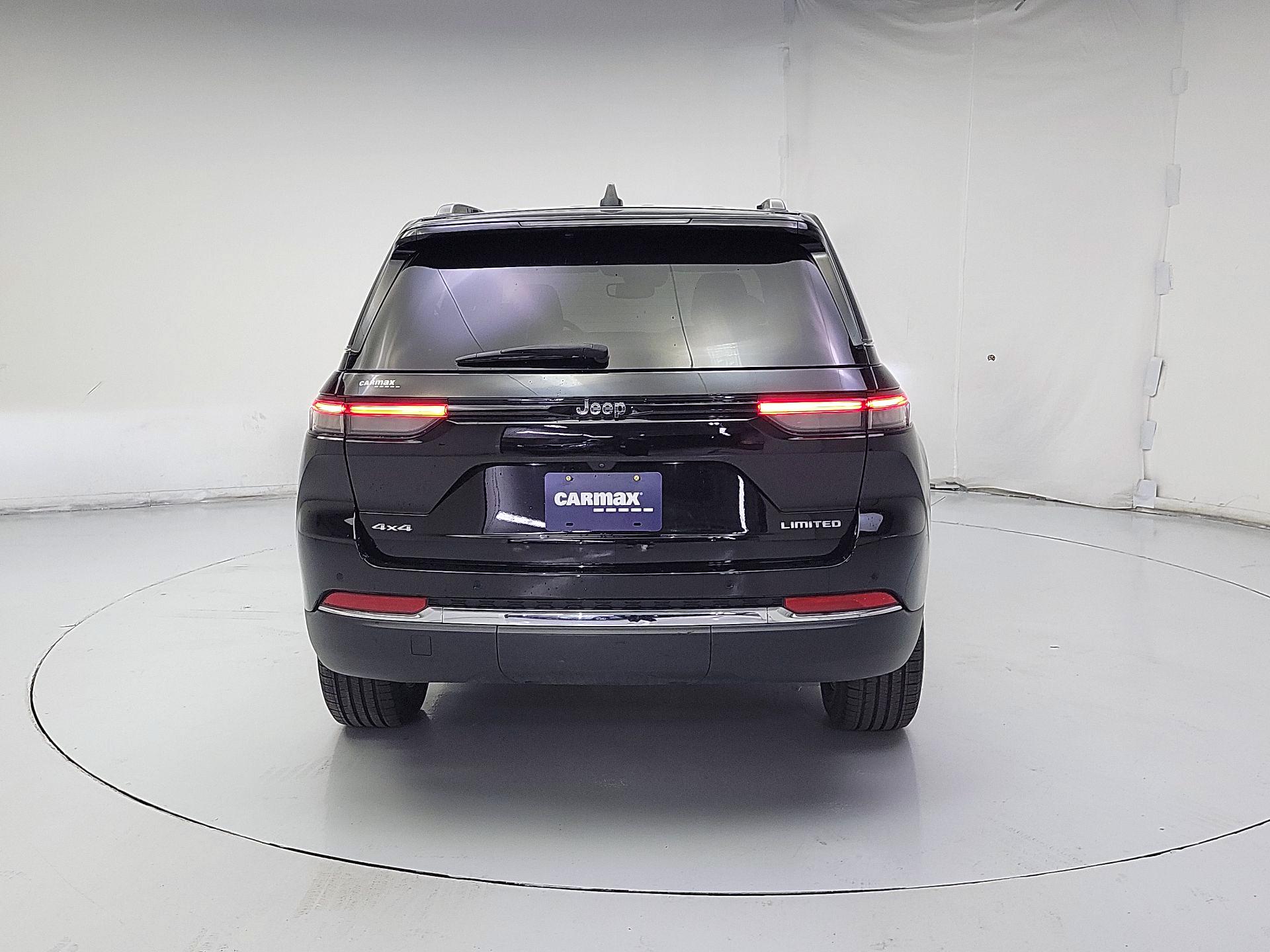 Thumbnail: 2023 Jeep Grand Cherokee - 6